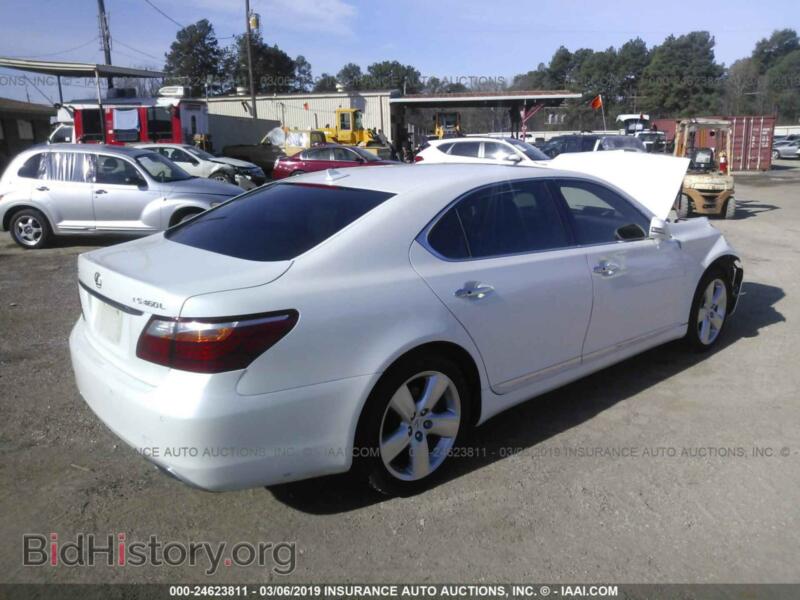 2010 Lexus LS (VIN JTHGL5EF8A5037879) — photo 4 of 10