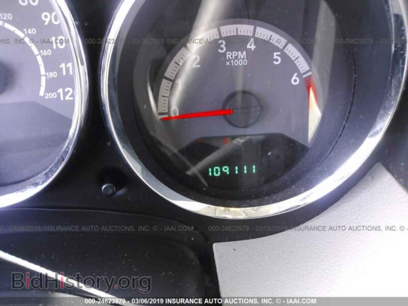 2011 Dodge CALIBER (VIN 1B3CB3HA5BD113929) — photo 7 of 10