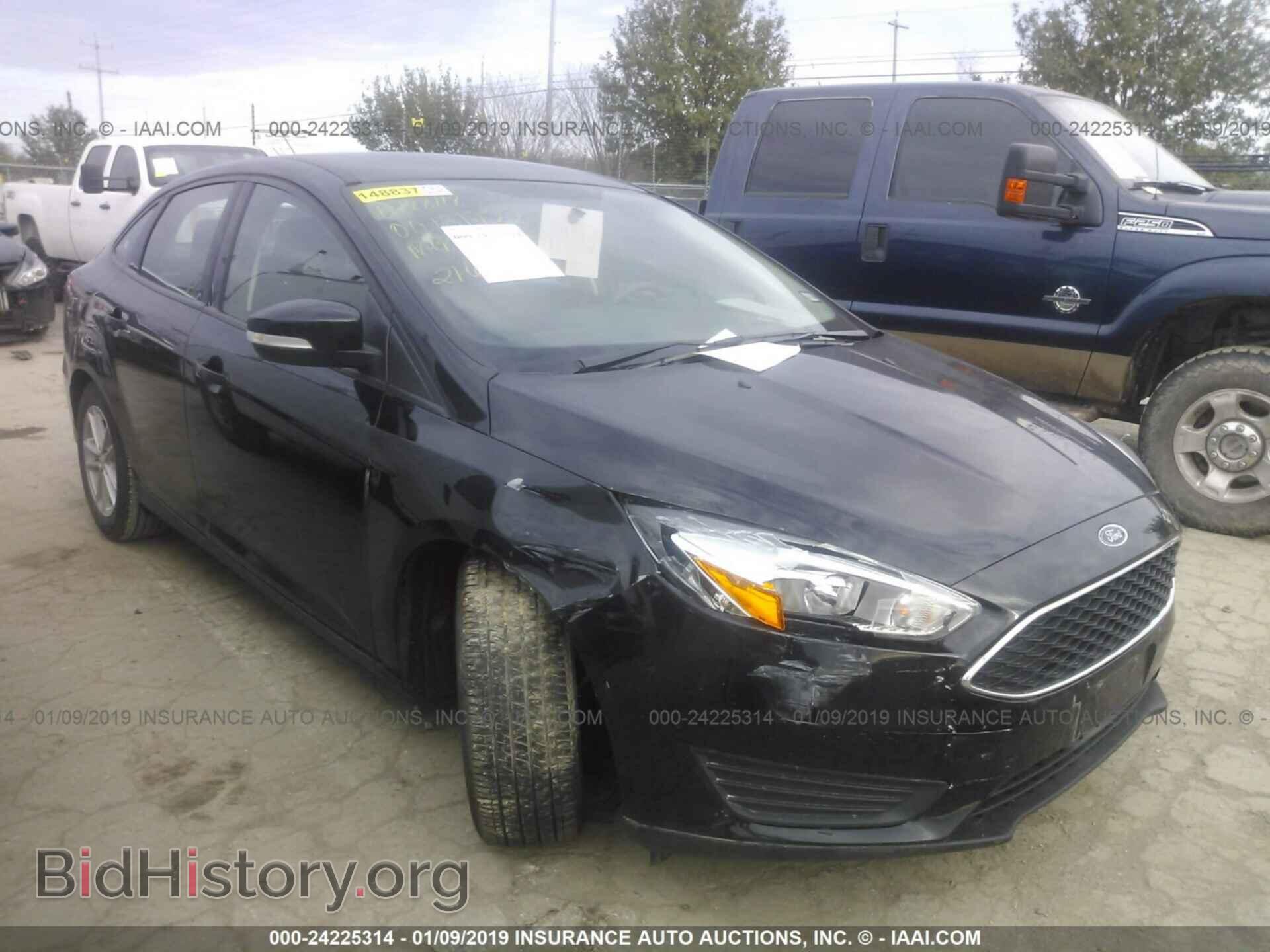 Фотография 1FADP3F22HL216424 - FORD FOCUS 2017