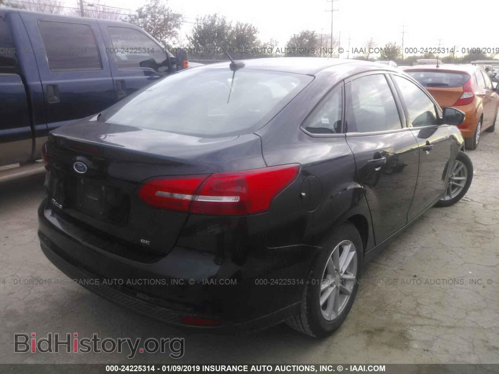 2017 FORD FOCUS - VIN: 1FADP3F22HL216424 - Фото 4