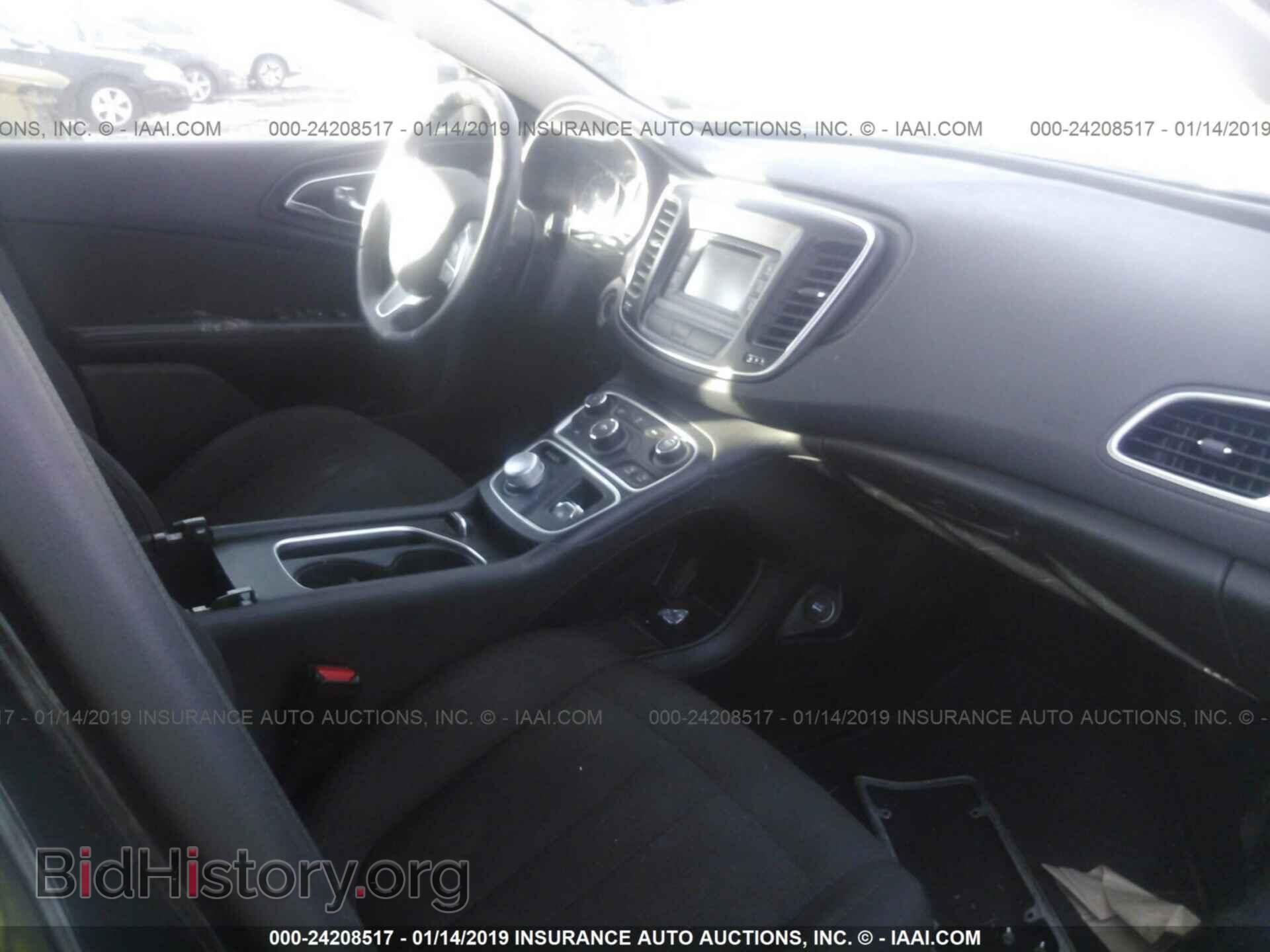 2016 CHRYSLER 200 - VIN: 1C3CCCAB0GN105693 - Фото 5