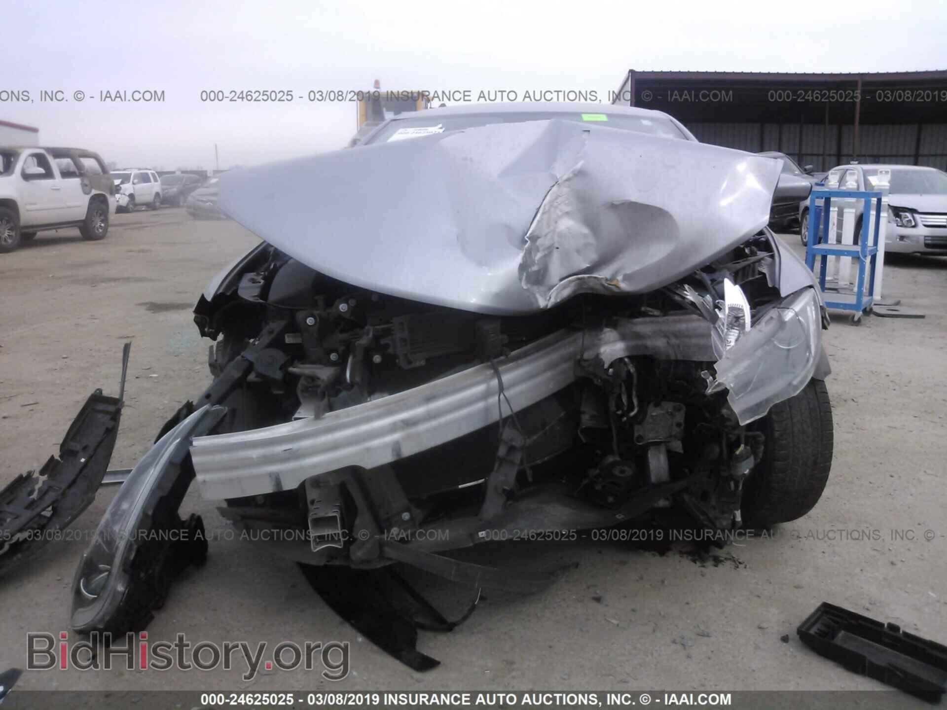 2016 CHRYSLER 200 - VIN: 1C3CCCAB9GN108365 - Photo 6