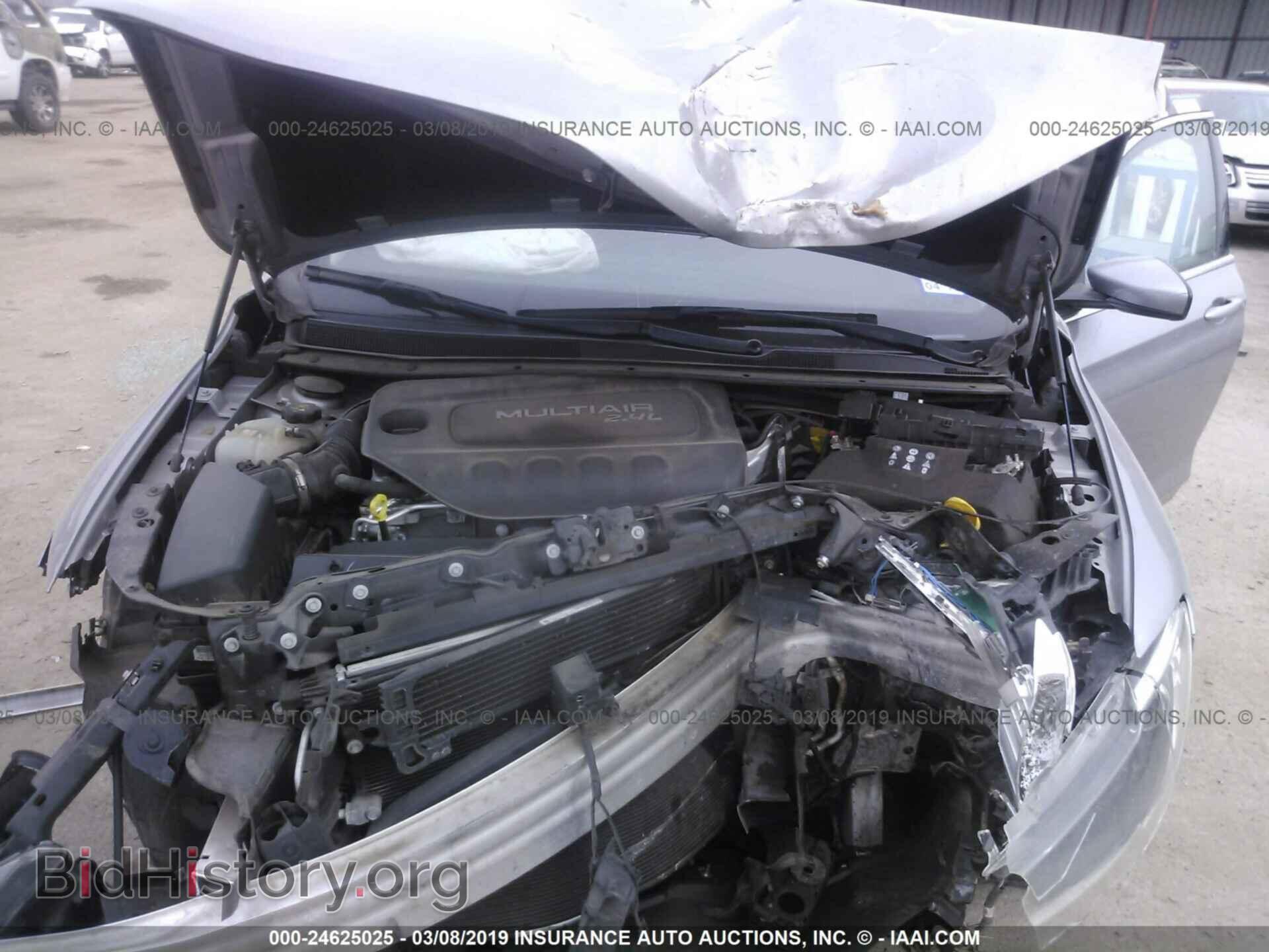 2016 CHRYSLER 200 - VIN: 1C3CCCAB9GN108365 - Photo 10