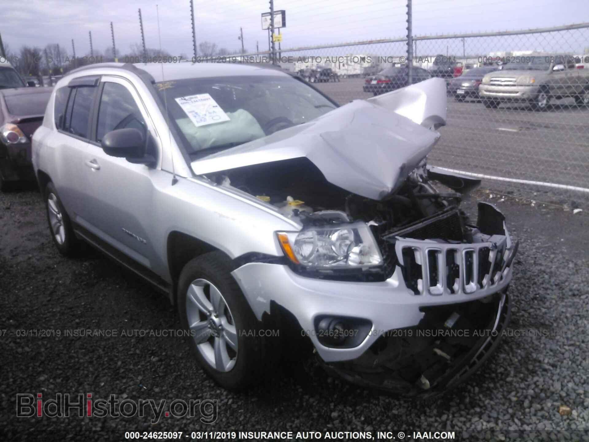 Фотография 1C4NJCBA3CD692388 - JEEP COMPASS 2012