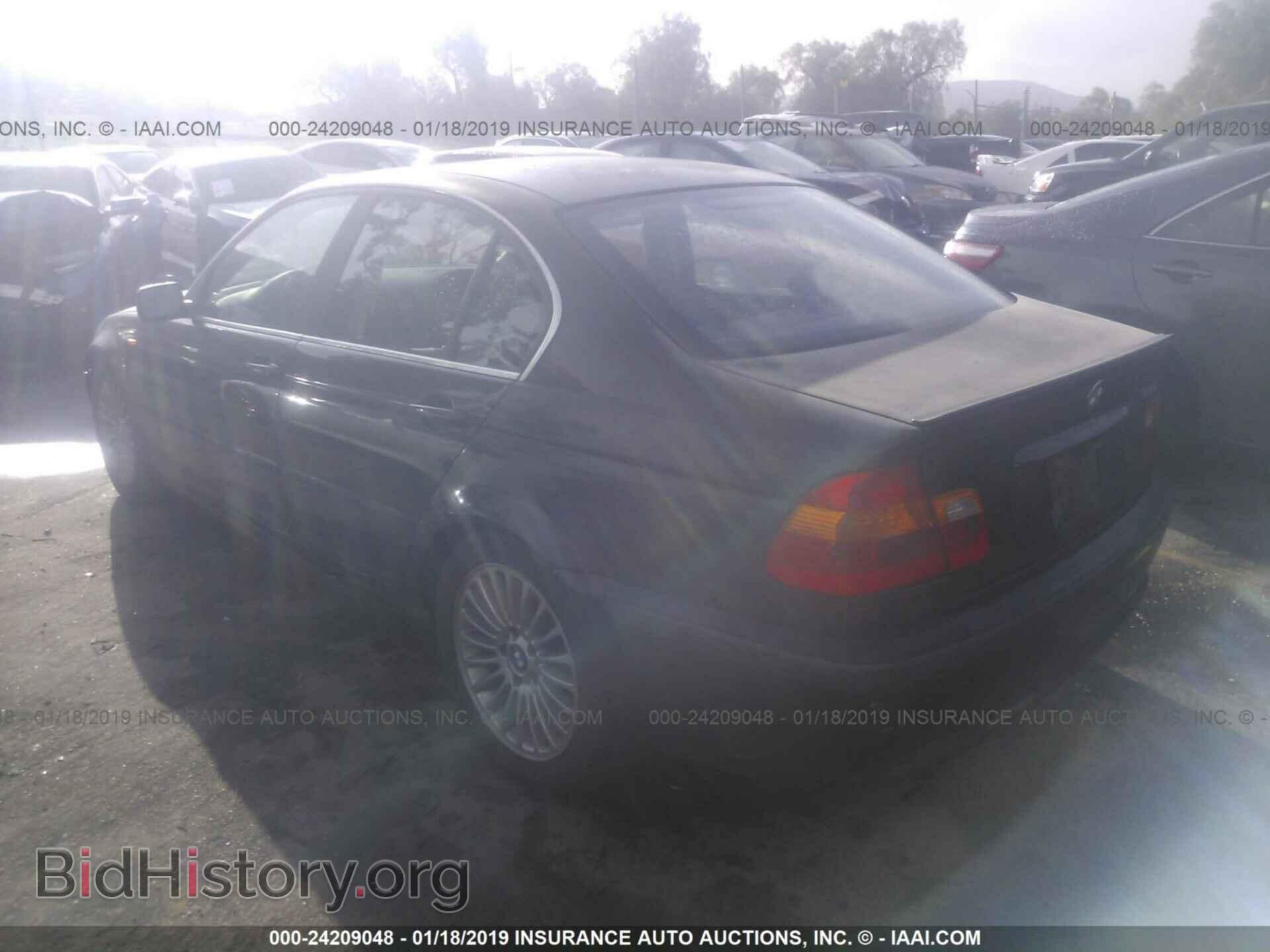 2002 BMW 330 - VIN: WBAEV53422KM20236 - Фото 3