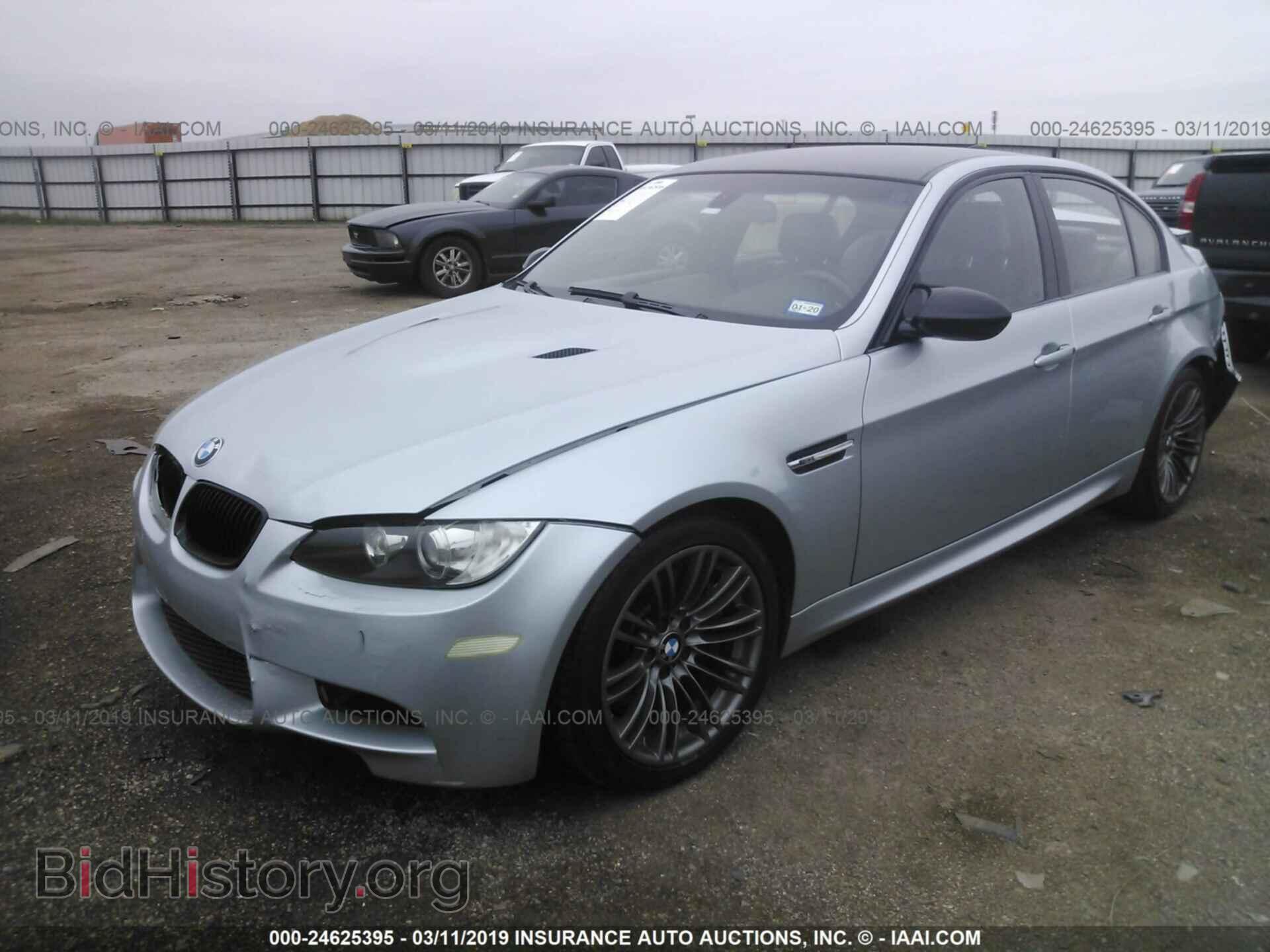 2009 BMW M3 - VIN: WBSPM93539E201107 - Photo 2