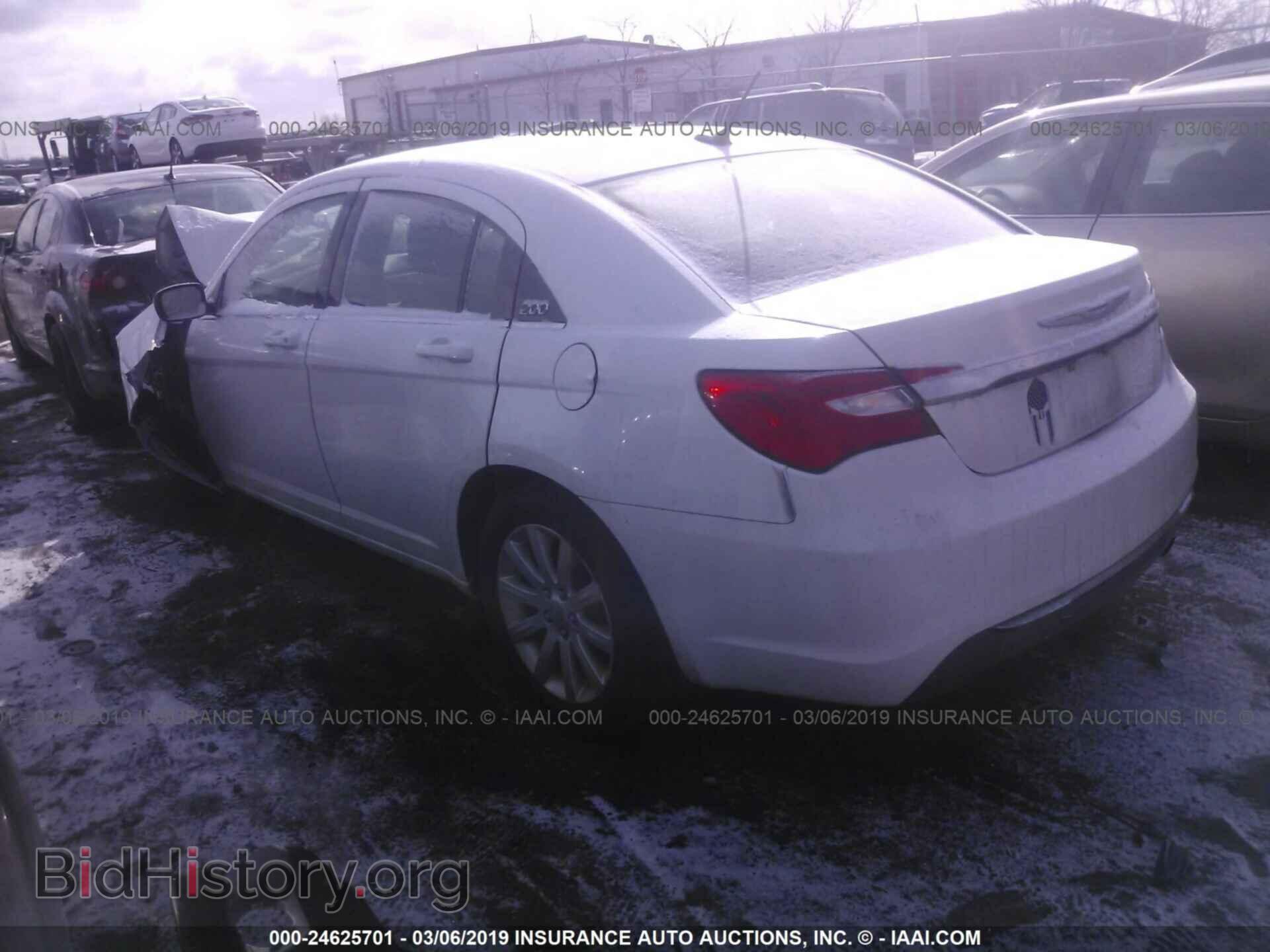 2013 CHRYSLER 200 - VIN: 1C3CCBBB9DN546548 - Photo 3