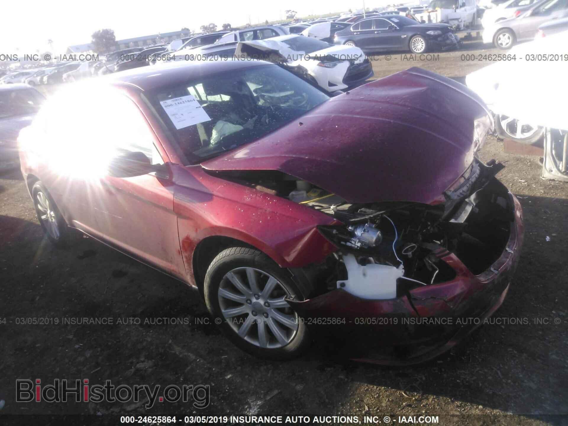 Photo 1C3CCBBB7DN512639 - CHRYSLER 200 2013