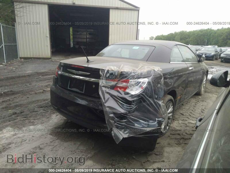 2012 Chrysler 200 (VIN 1C3BCBFG3CN143455) — photo 4 of 10