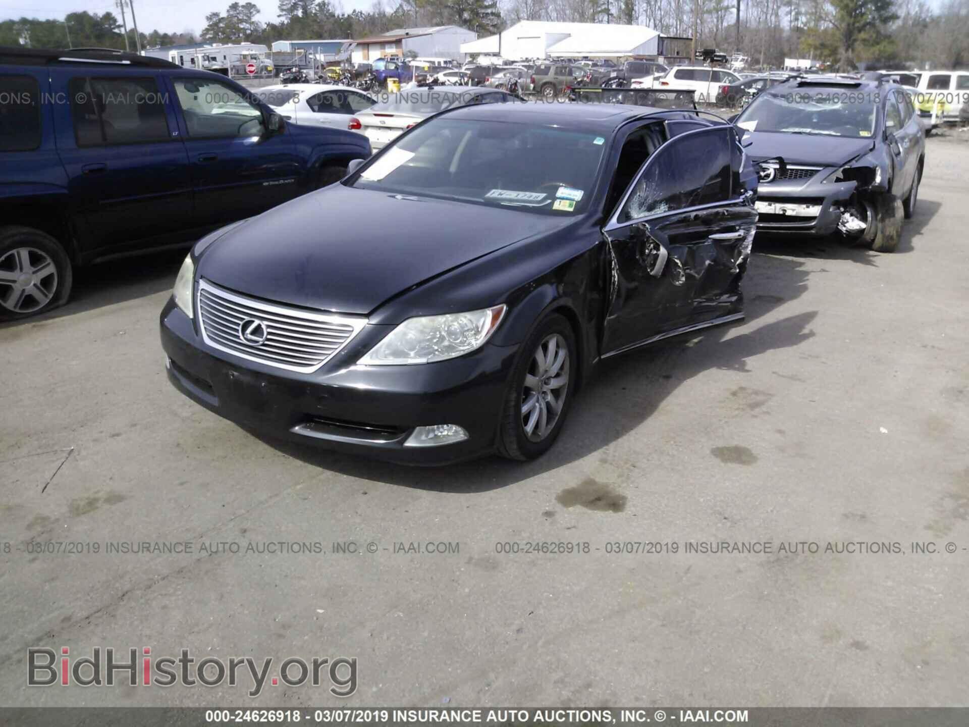 2009 LEXUS LS - VIN: JTHBL46F895088958 - Фото 2