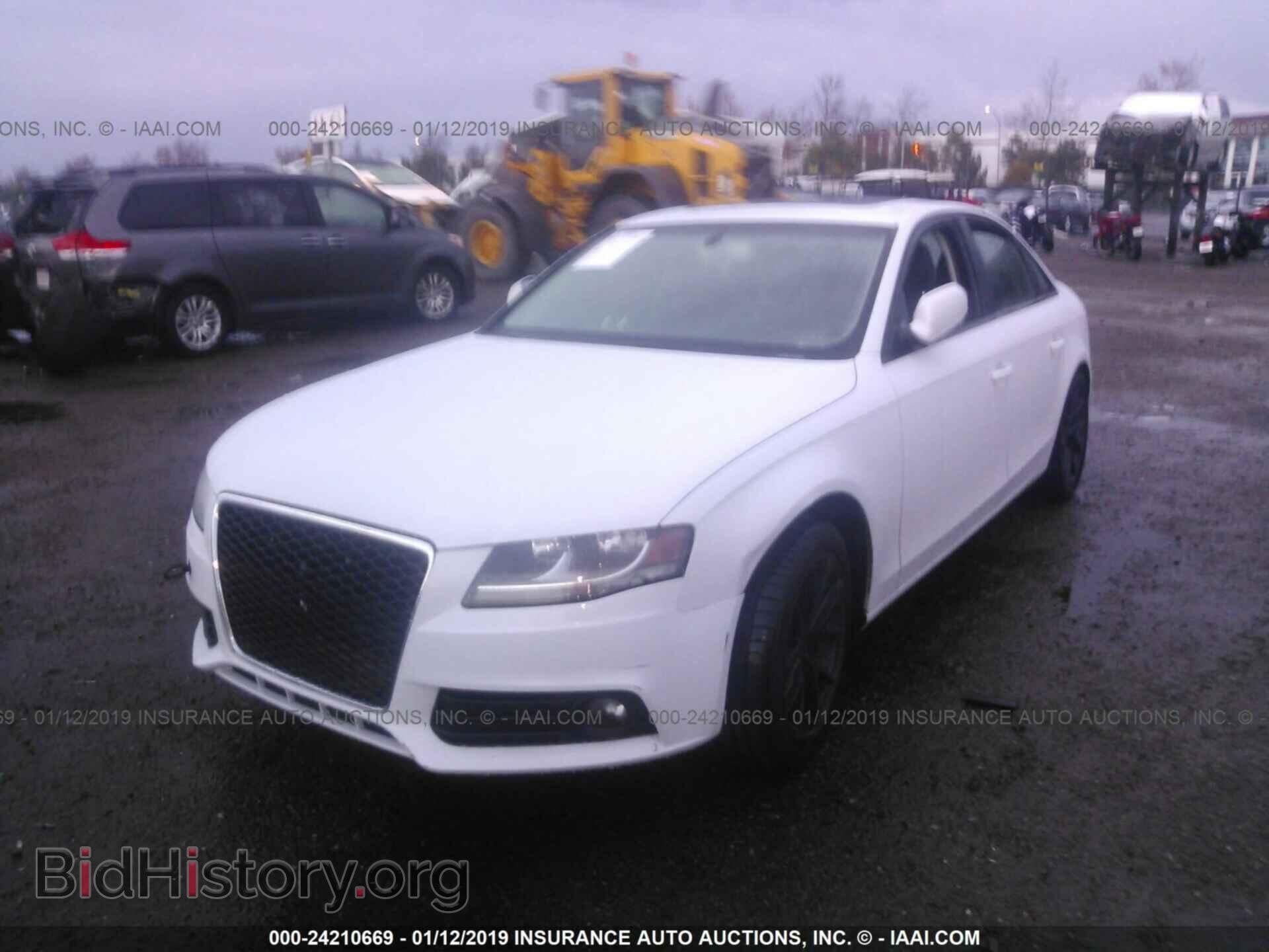 2012 AUDI A4 - VIN: WAUBFAFLXCA113884 - Фото 2