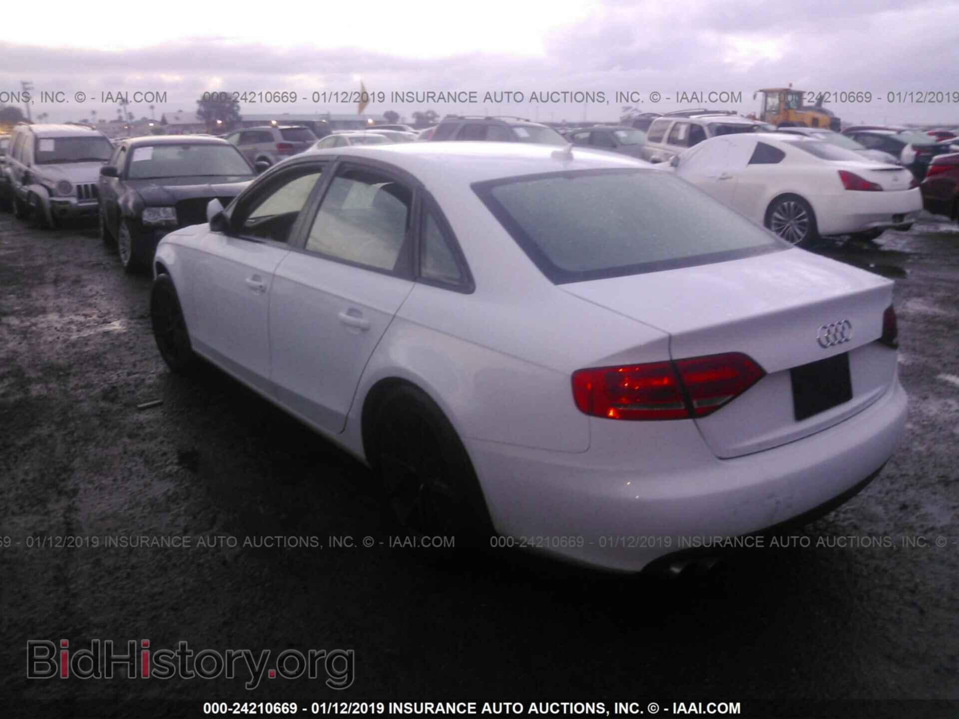 2012 AUDI A4 - VIN: WAUBFAFLXCA113884 - Фото 3