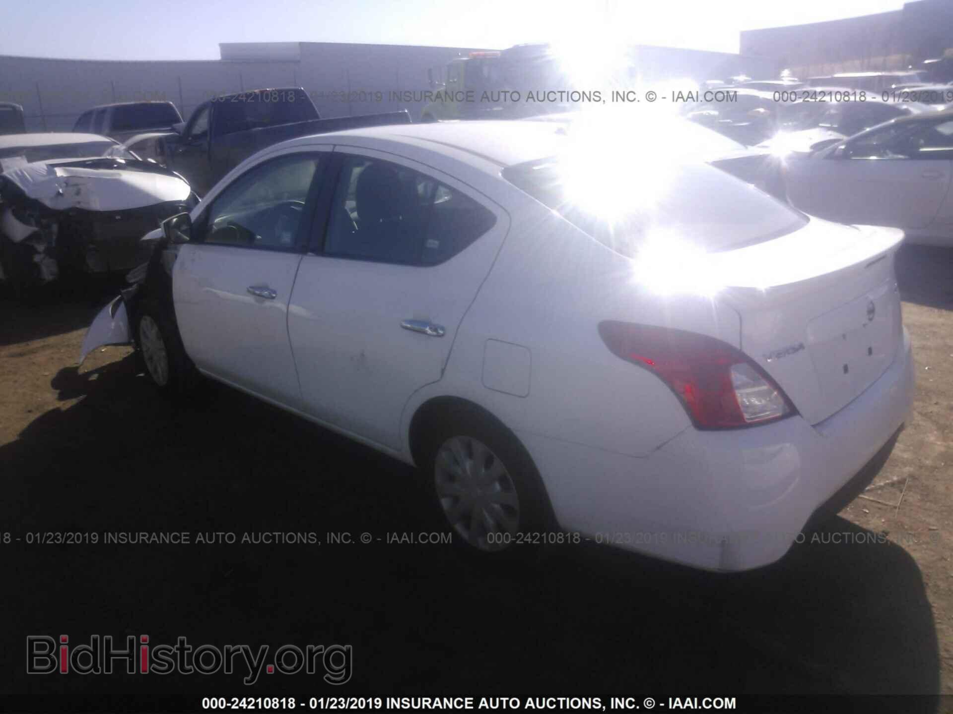 2017 NISSAN VERSA - VIN: 3N1CN7AP0HL842423 - Фото 3