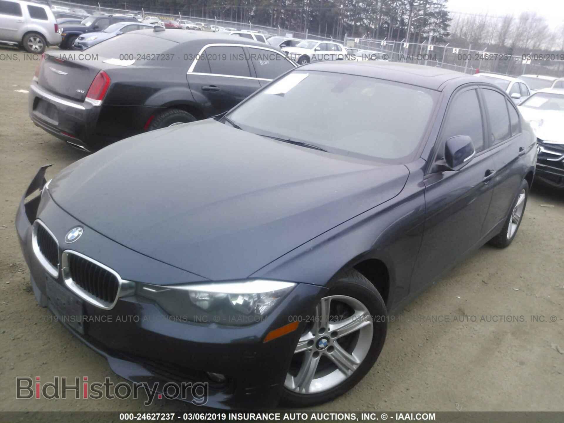 2014 BMW 320 - VIN: WBA3C3C57EF986593 - Фото 2