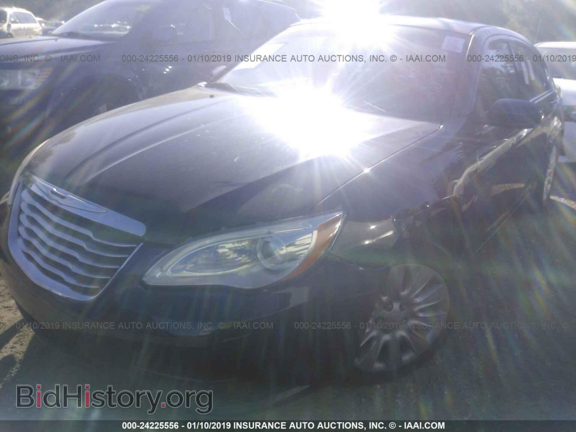 2014 CHRYSLER 200 - VIN: 1C3CCBAB5EN210544 - Photo 2