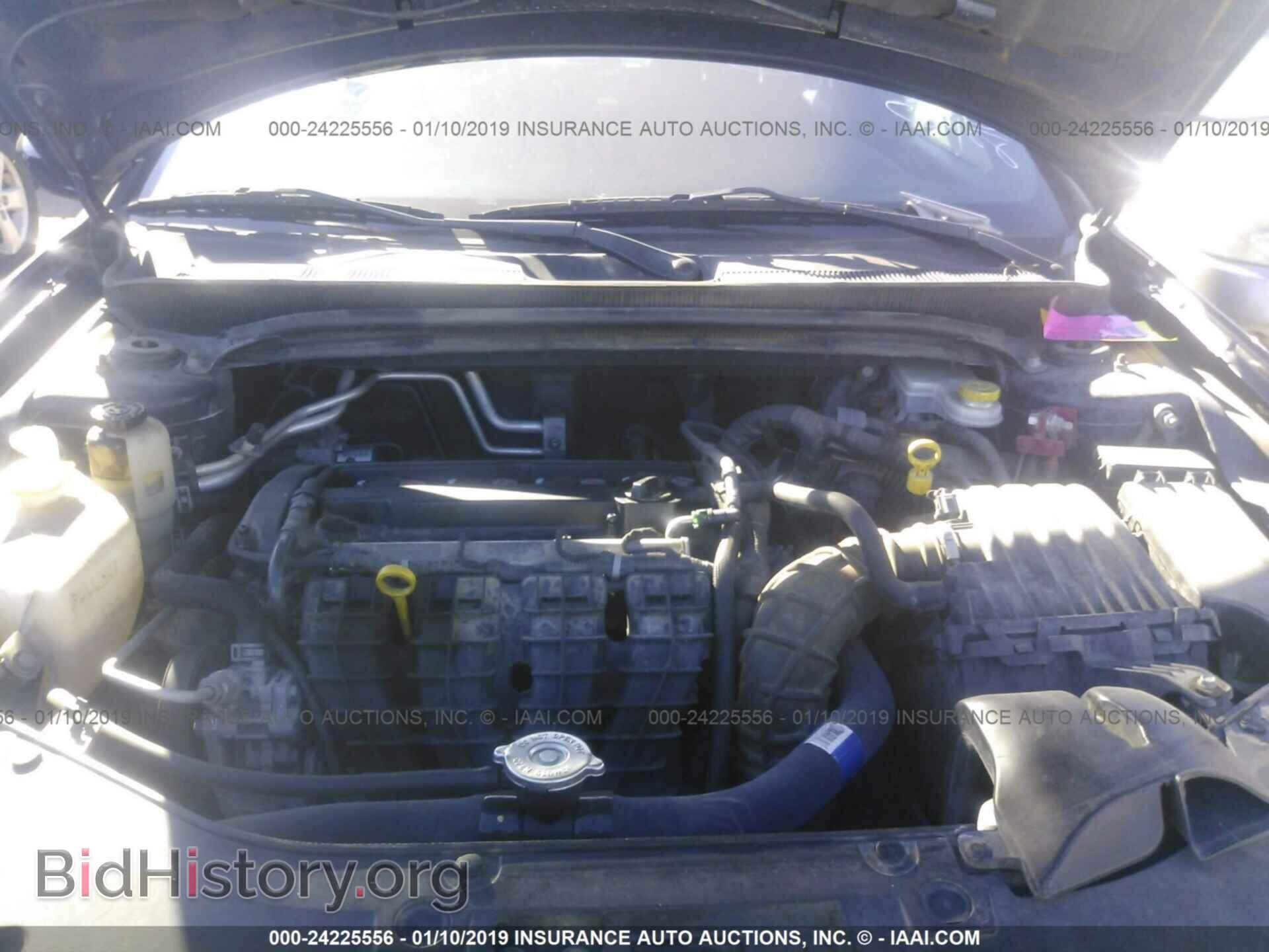 2014 CHRYSLER 200 - VIN: 1C3CCBAB5EN210544 - Photo 10