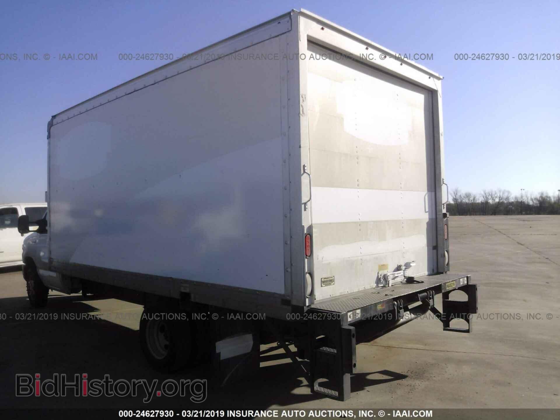 2017 FORD ECONOLINE - VIN: 1FDWE3FS9HDC36636 - Фото 3
