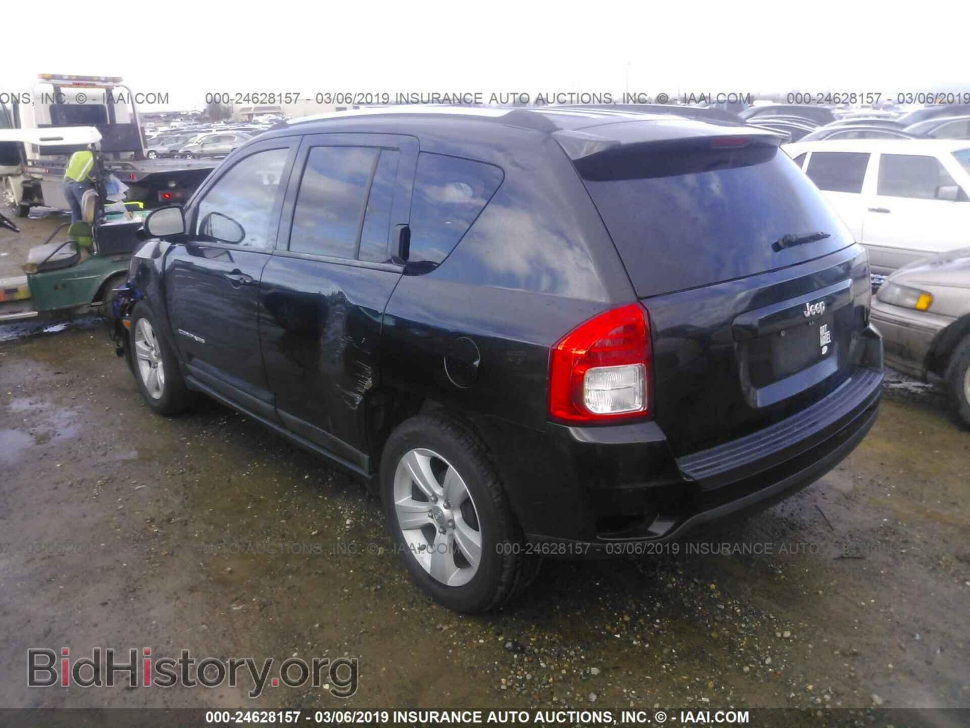 2011 JEEP COMPASS - VIN: 1J4NT1FA8BD216784 - Фото 3