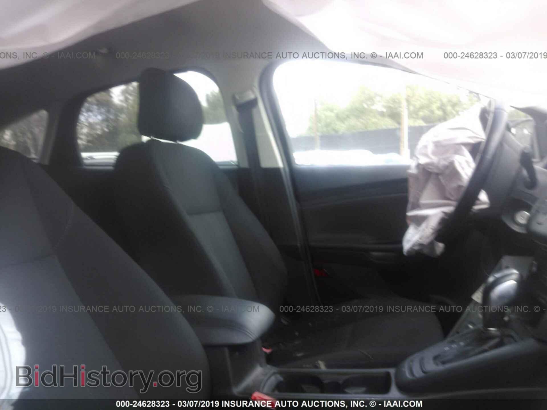 2016 FORD FOCUS - VIN: 1FADP3K22GL391826 - Photo 5