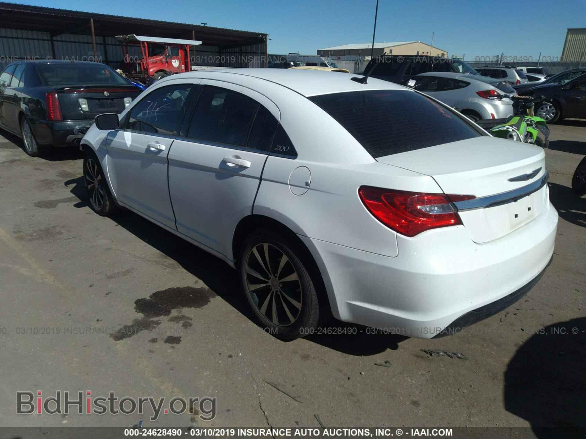 2013 CHRYSLER 200 - VIN: 1C3CCBCG8DN505063 - Фото 3
