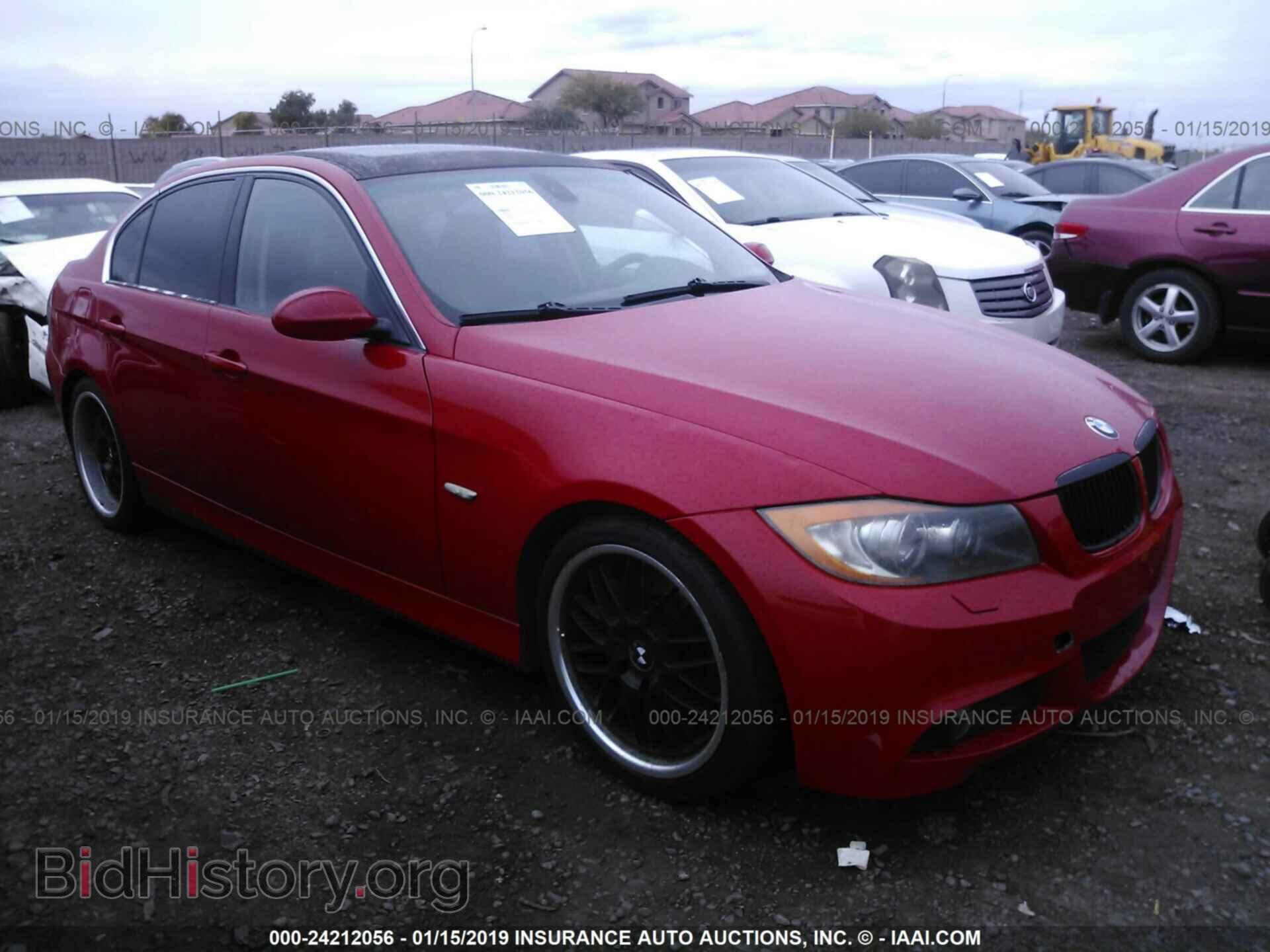 Photo WBAVB33596PS15690 - BMW 330 2006