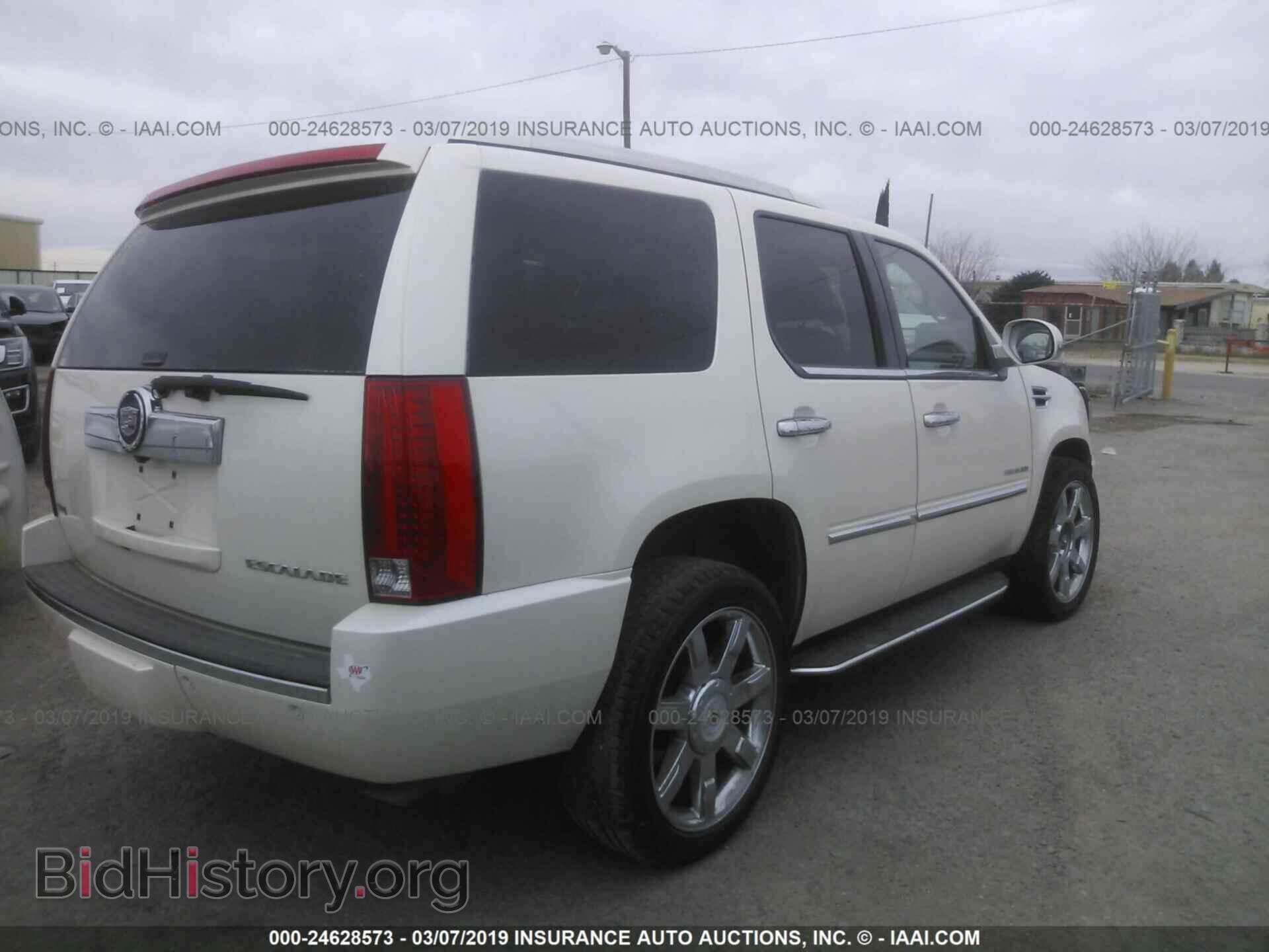 2011 CADILLAC ESCALADE - VIN: 1GYS4BEF9BR266356 - Фото 4