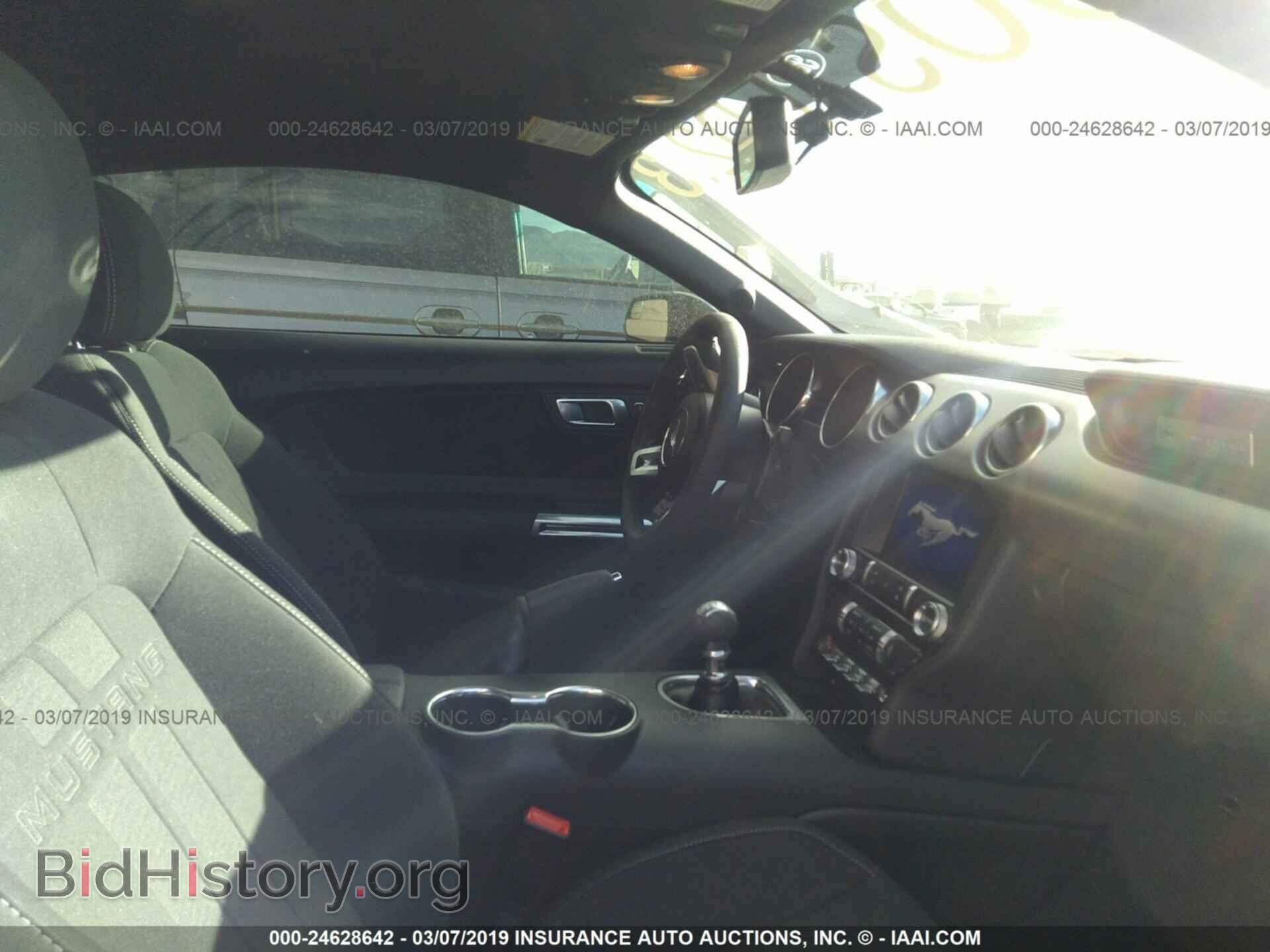 2019 FORD MUSTANG - VIN: 1FA6P8TH9K5117853 - Фото 5