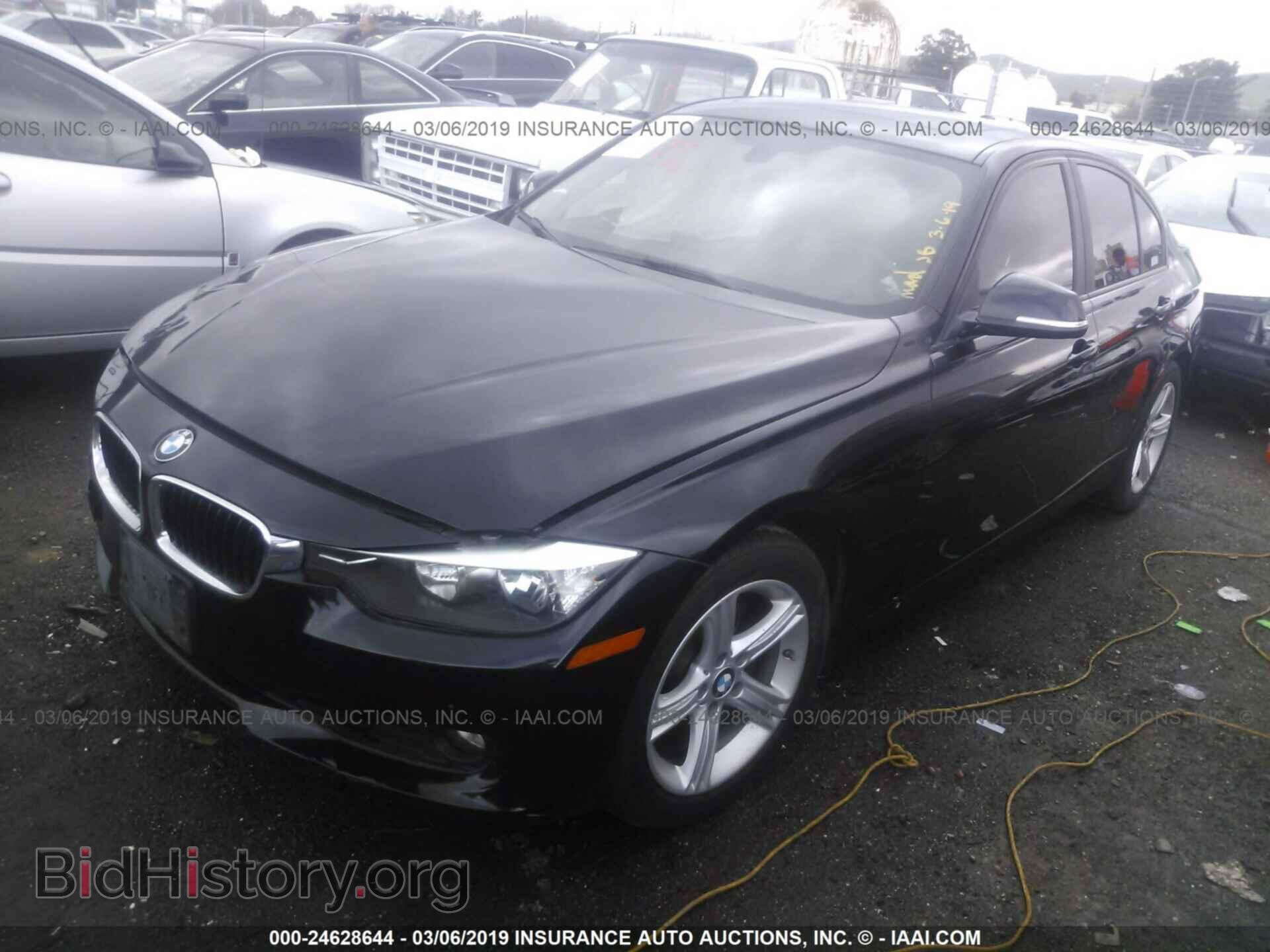 2013 BMW 328 - VIN: WBA3A5C5XDF602614 - Фото 2