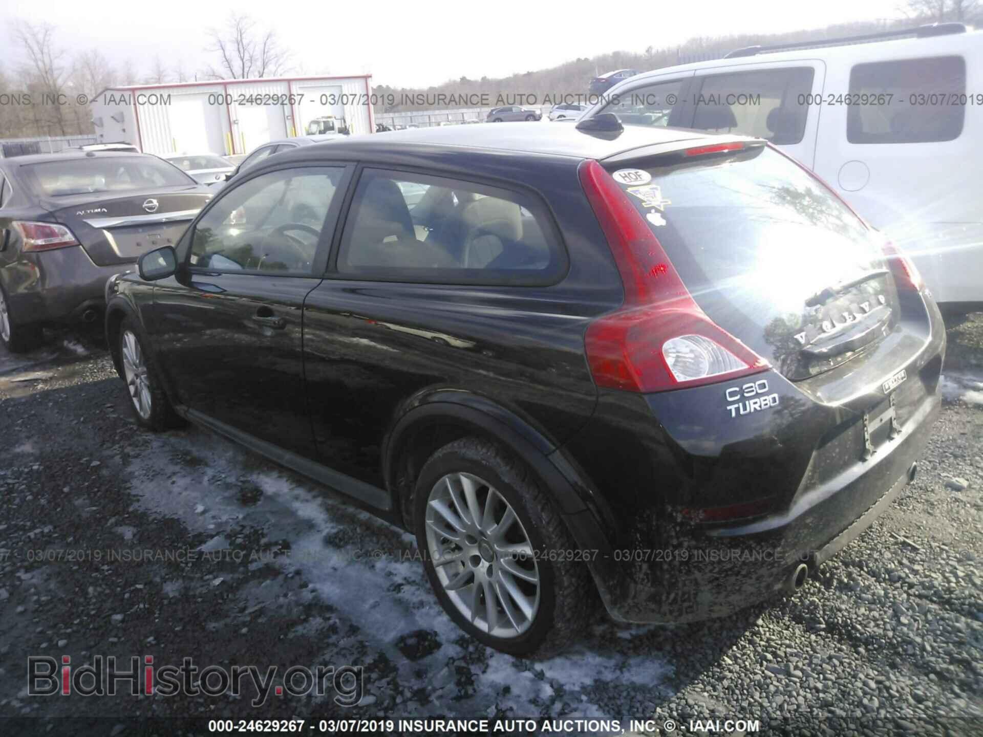 2012 VOLVO C30 - VIN: YV1672MK7C2266437 - Фото 3