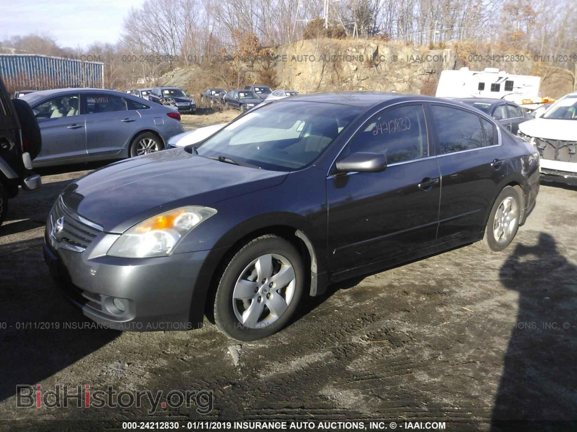 2013 PORSCHE CAYENNE - VIN: WP1AA2A23DLA01398 - Photo 2