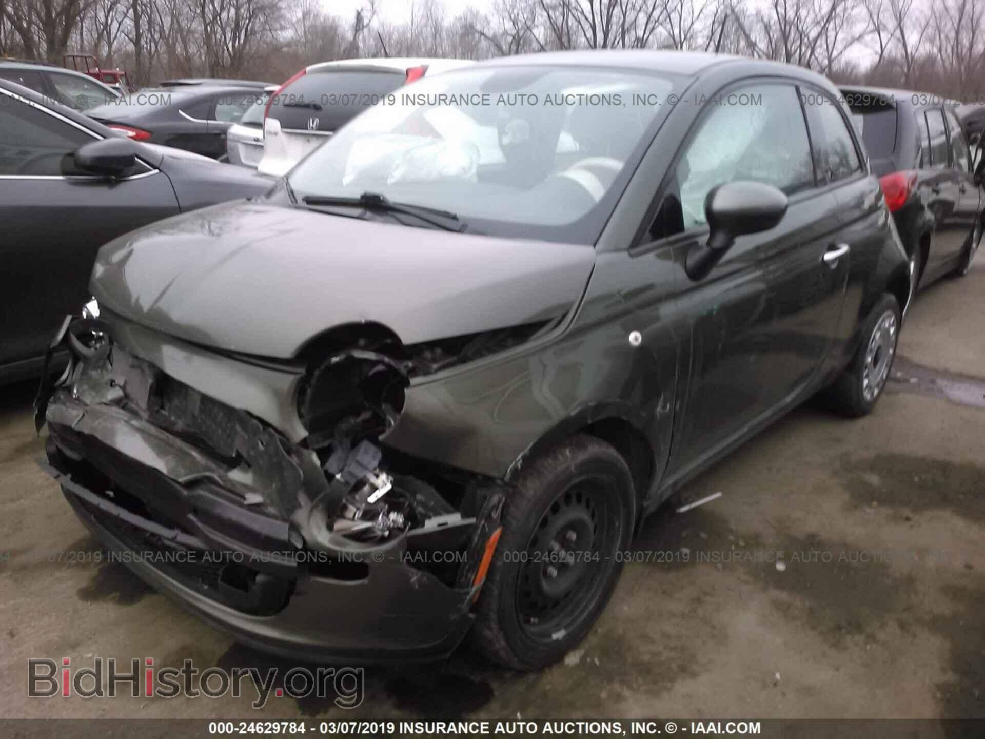 2015 FIAT 500 - VIN: 3C3CFFAR7FT502175 - Photo 2