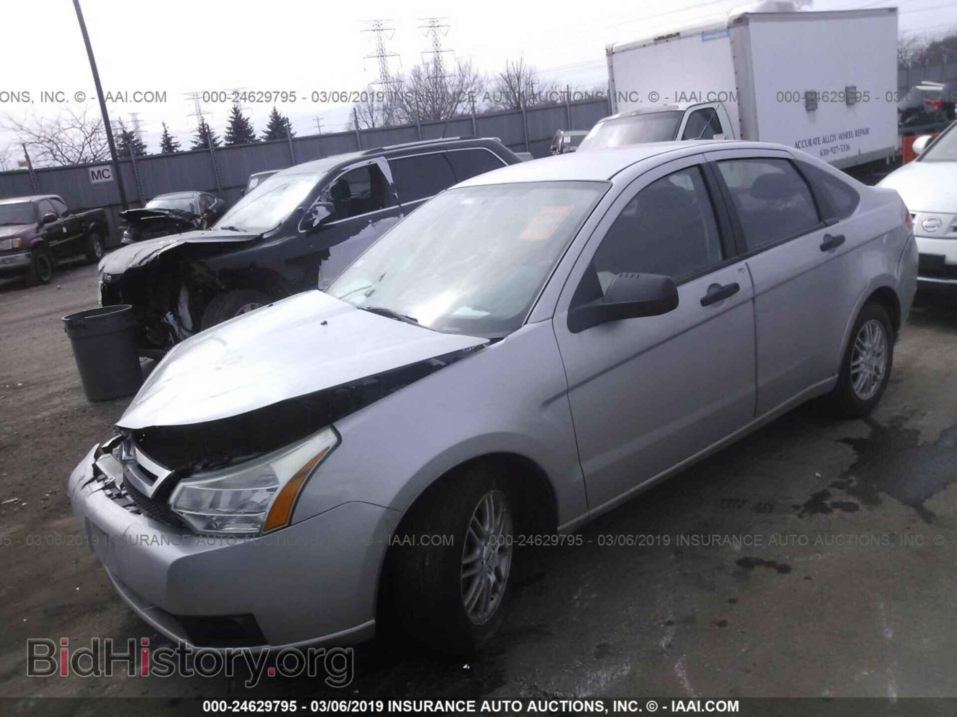 2009 FORD FOCUS - VIN: 1FAHP35N49W121327 - Фото 2