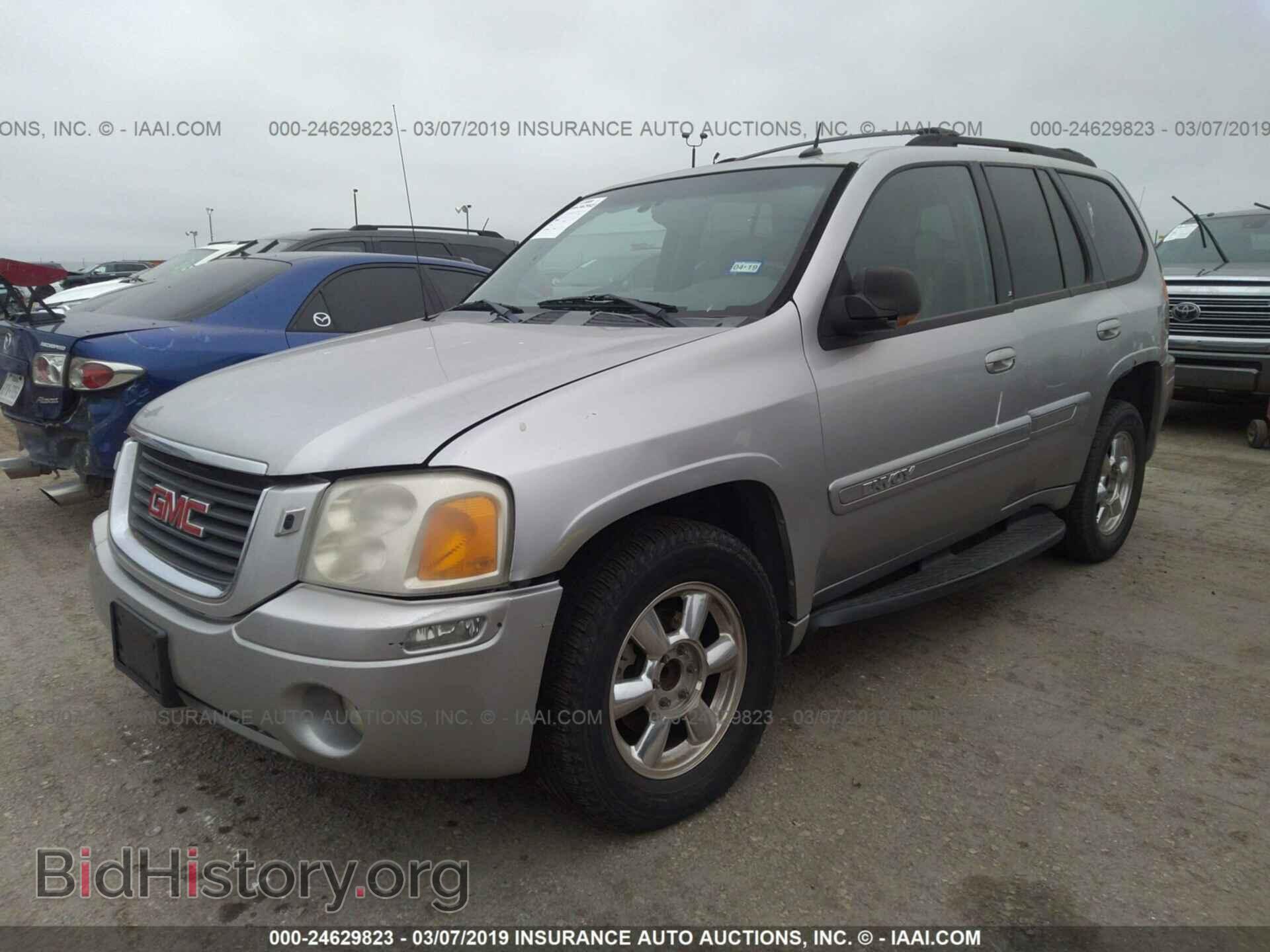 2004 GMC ENVOY - VIN: 1GKDS13S442228242 - Фото 2