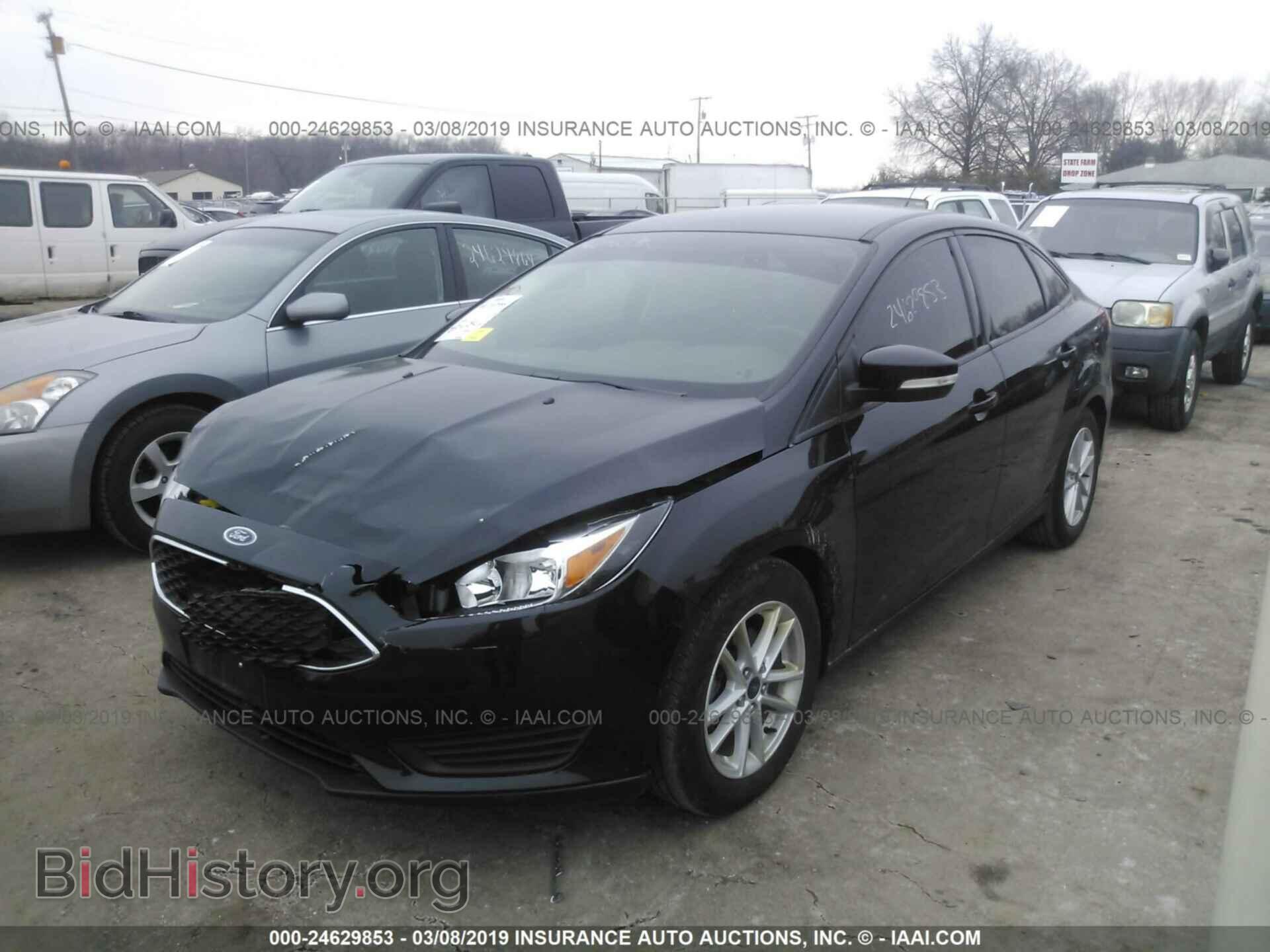 2017 FORD FOCUS - VIN: 1FADP3F24HL318257 - Фото 2