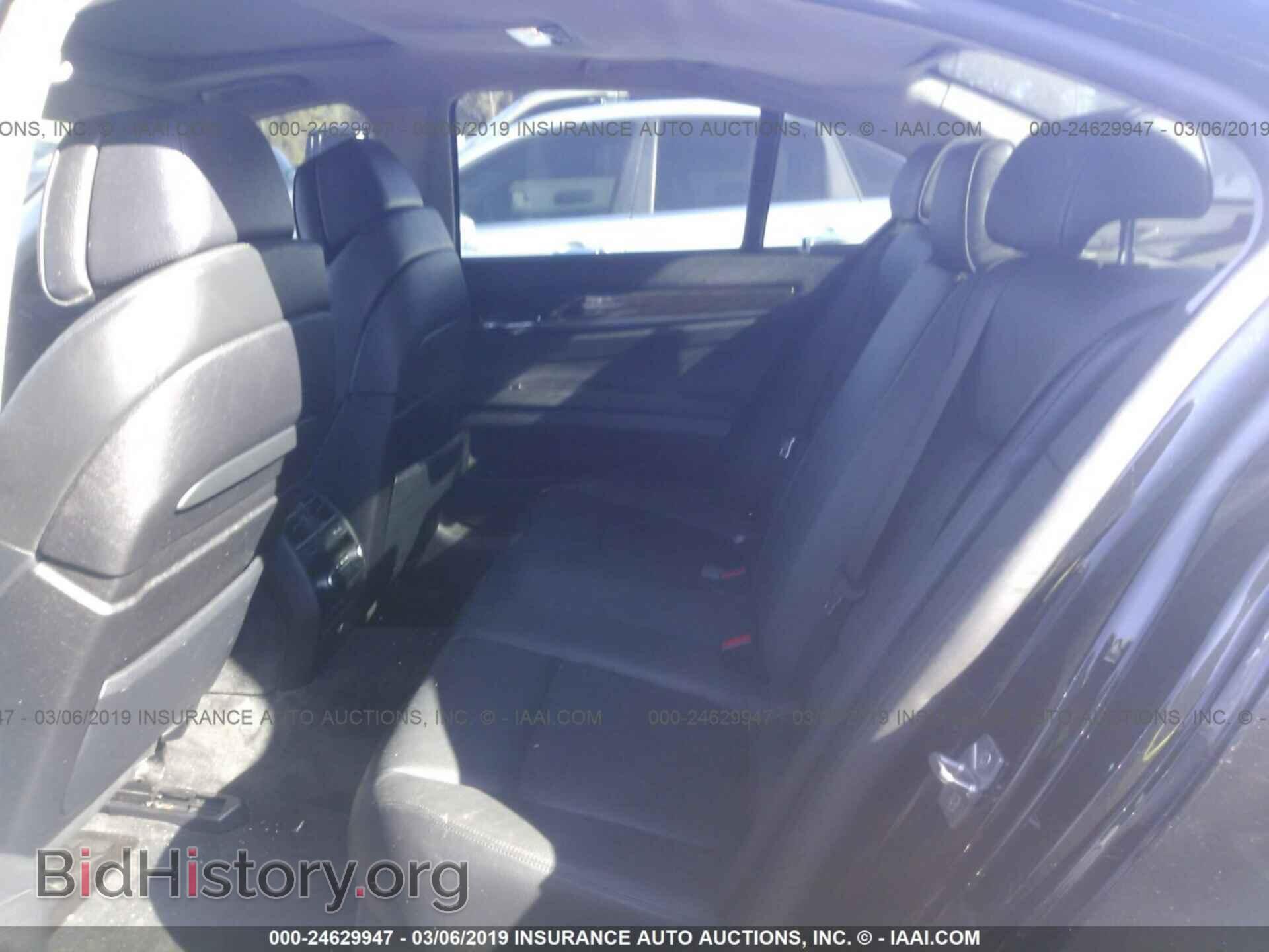 2011 BMW 740 - VIN: WBAKA4C53BC612678 - Фото 8