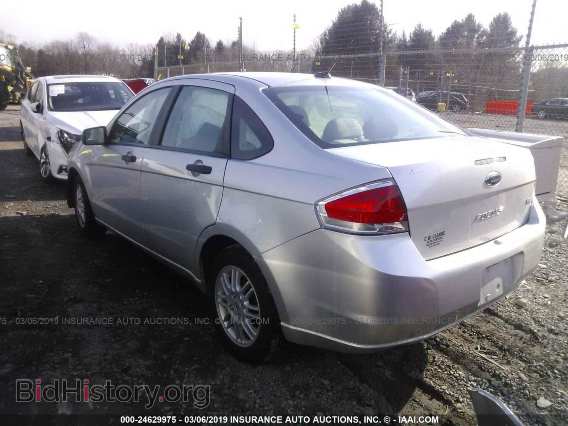 2011 FORD FOCUS - VIN: 1FAHP3FN6BW199452 - Фото 3