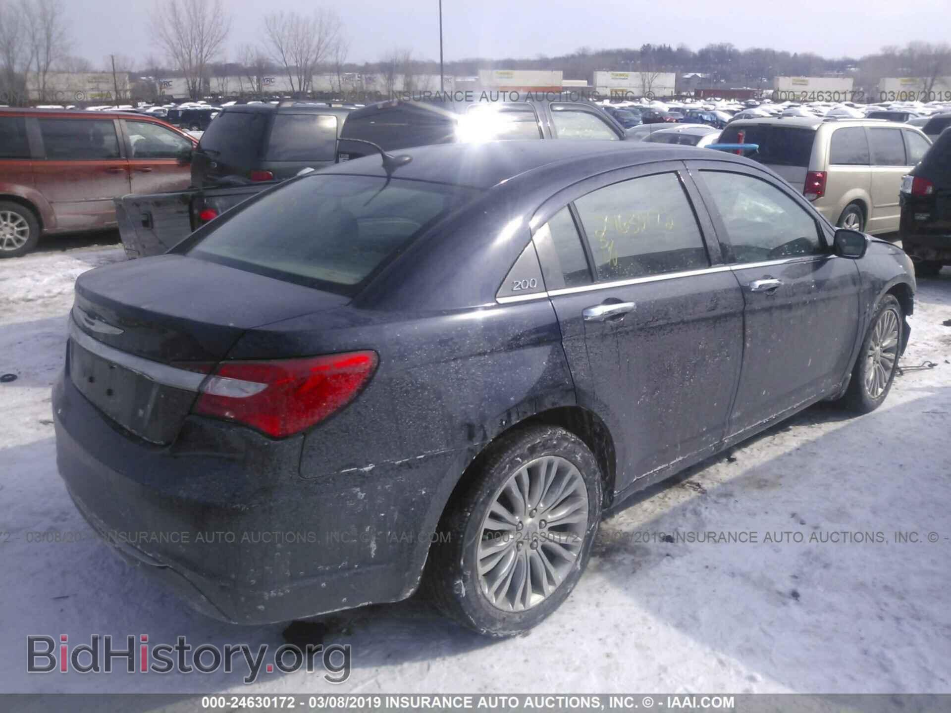 2012 CHRYSLER 200 - VIN: 1C3CCBCB1CN304172 - Фото 4