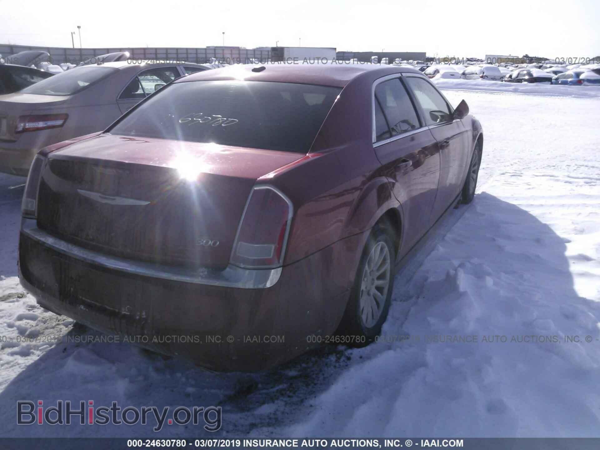 2012 CHRYSLER 300 - VIN: 2C3CCAAG7CH208001 - Photo 4