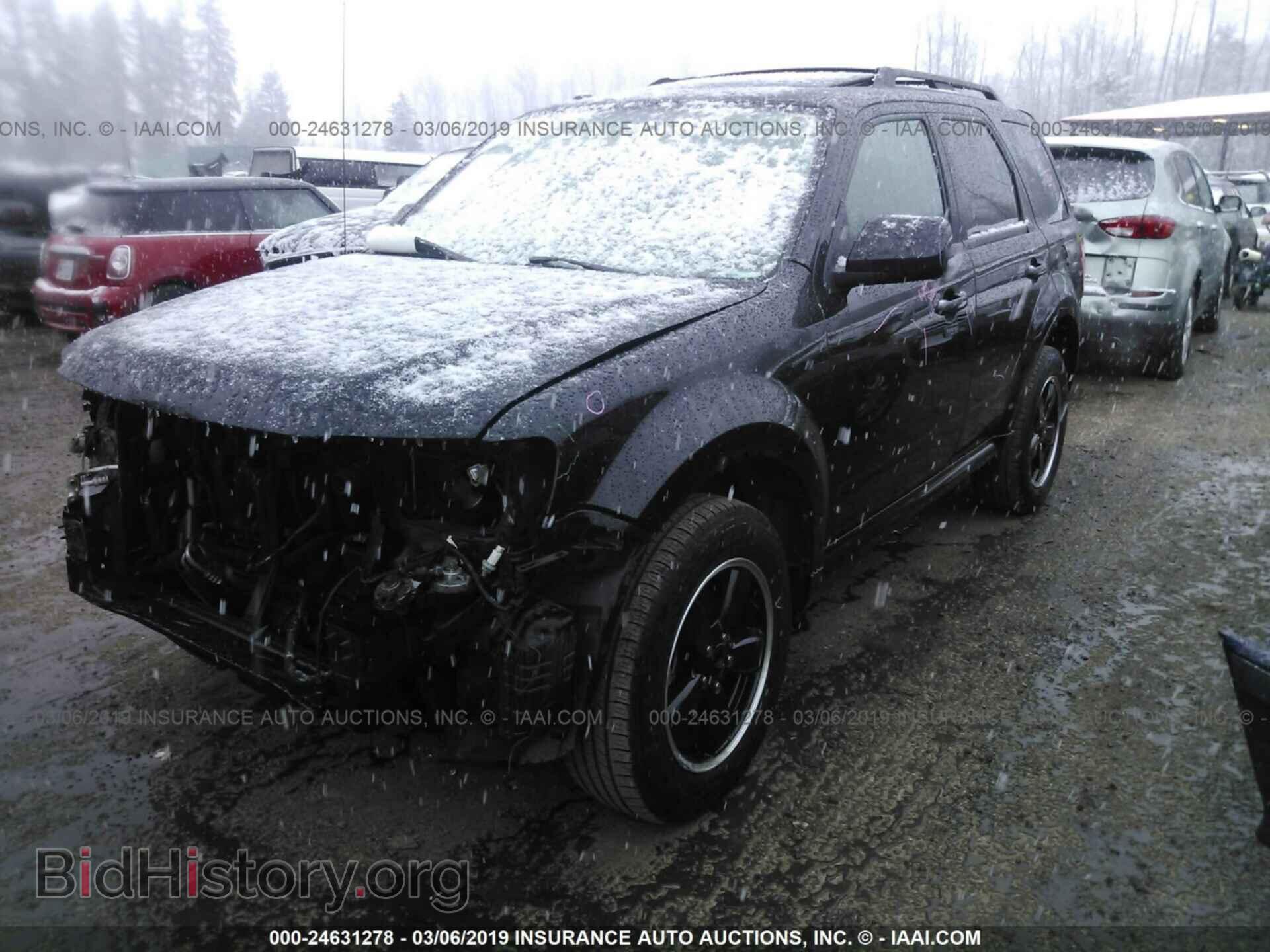 2011 FORD ESCAPE - VIN: 1FMCU0D79BKB25655 - Photo 2