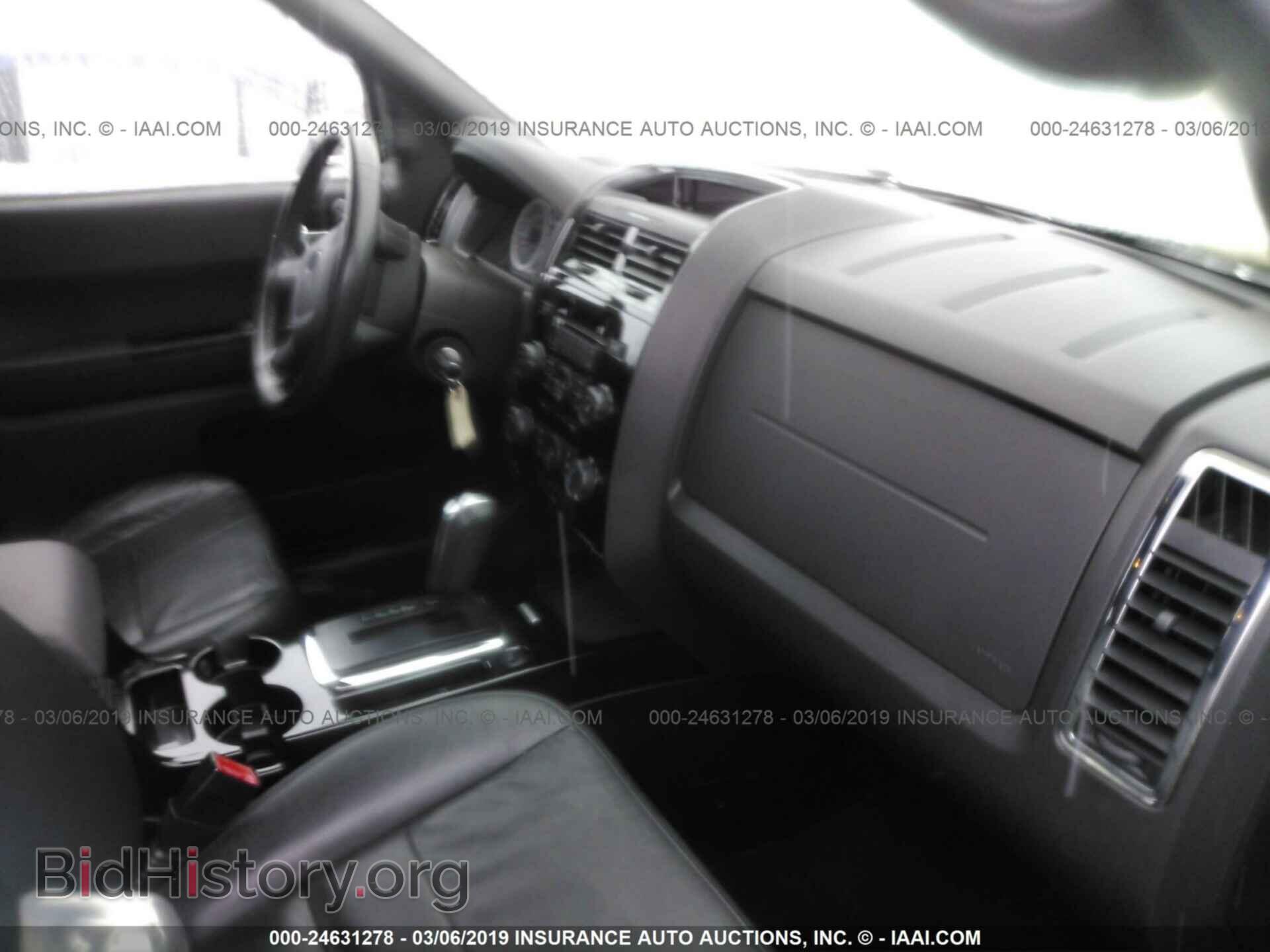 2011 FORD ESCAPE - VIN: 1FMCU0D79BKB25655 - Photo 5