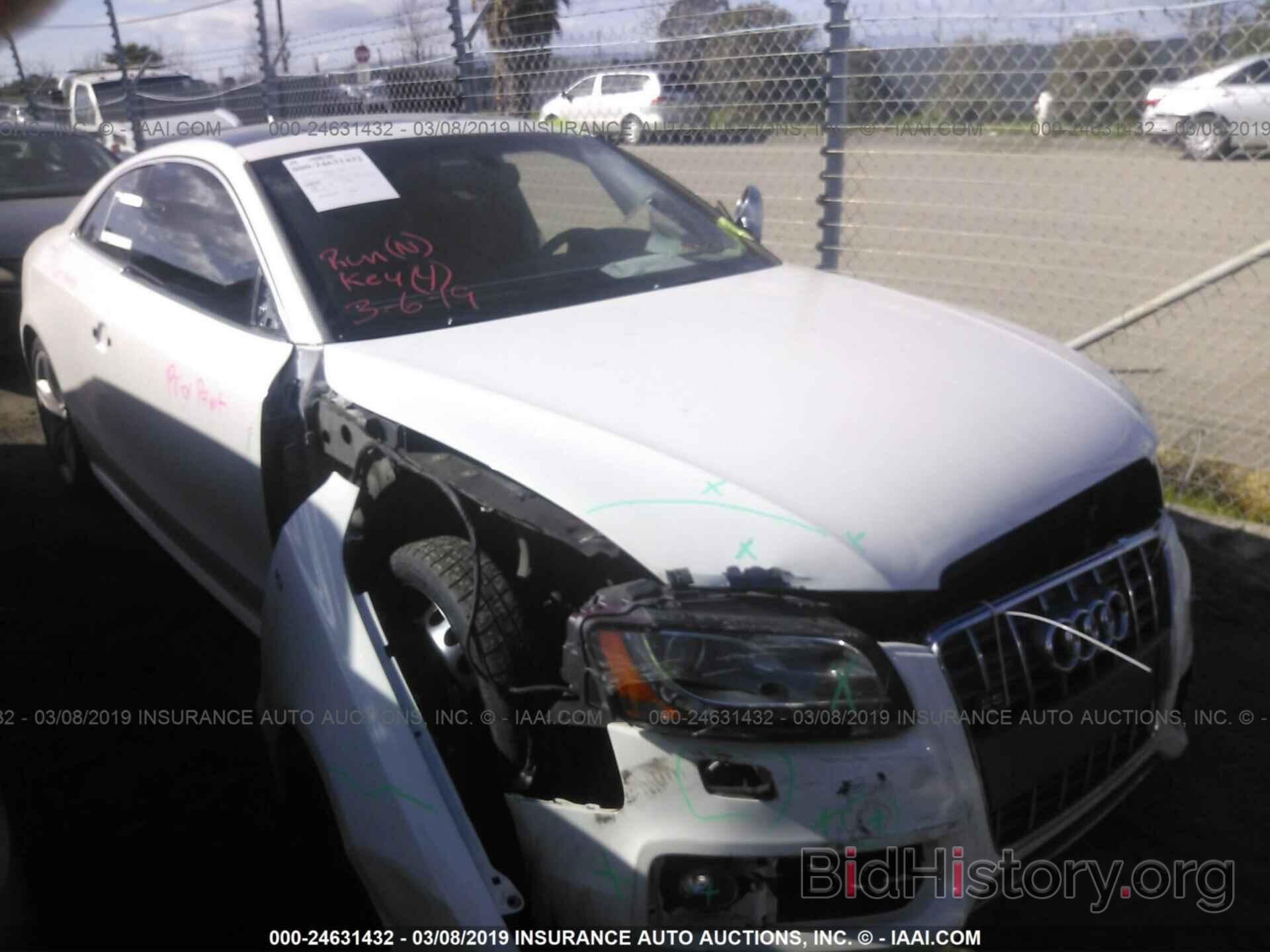 Photo WAUCVAFR0CA000473 - AUDI S5 2012