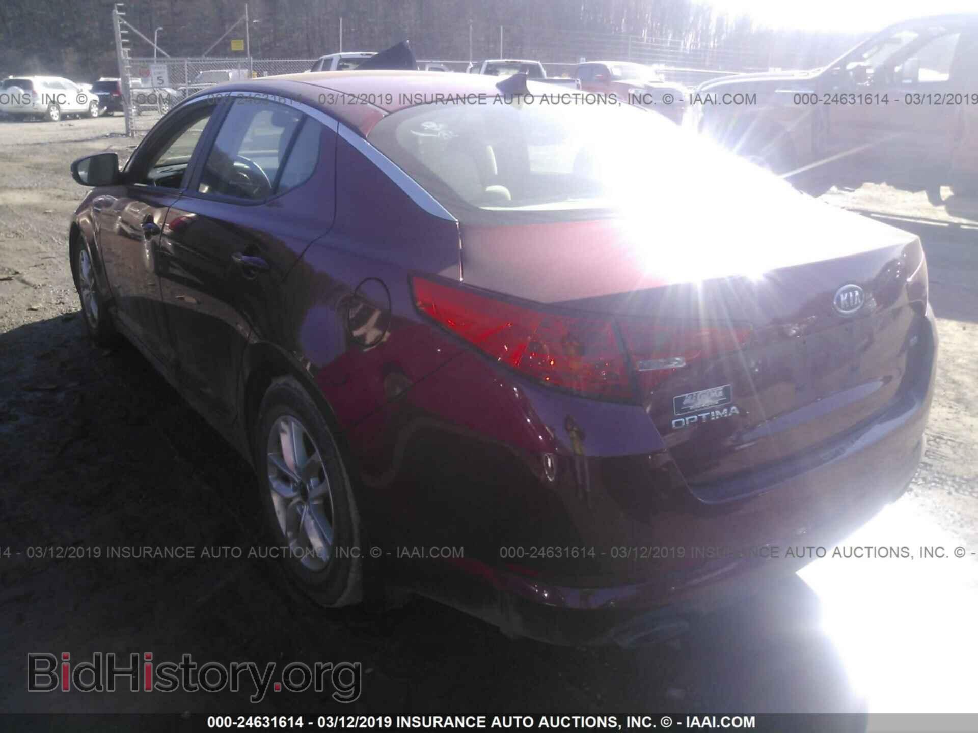 2011 KIA OPTIMA - VIN: KNAGM4A74B5113040 - Фото 3