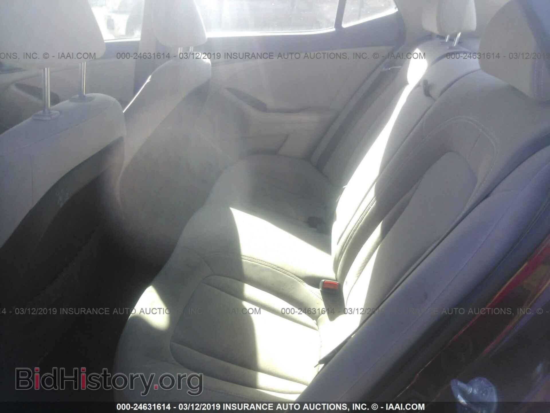2011 KIA OPTIMA - VIN: KNAGM4A74B5113040 - Фото 8