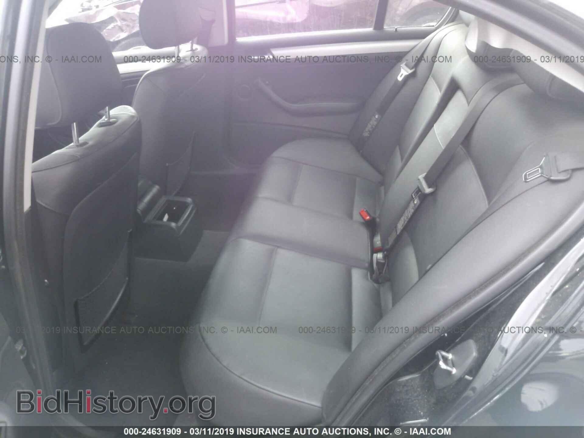 2004 BMW 330 - VIN: WBAEV53494KM06448 - Фото 8
