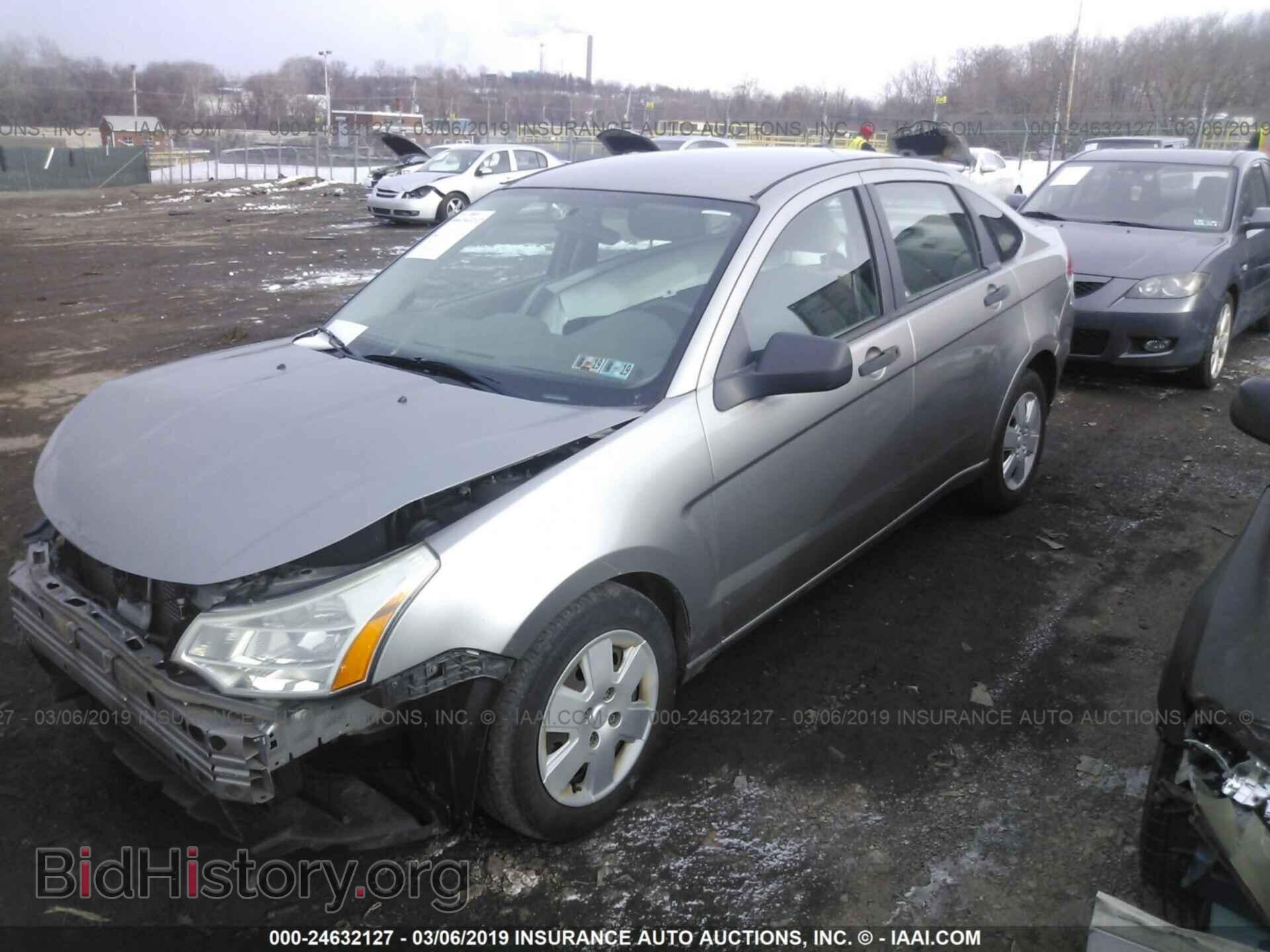 2008 FORD FOCUS - VIN: 1FAHP34N28W195121 - Фото 2