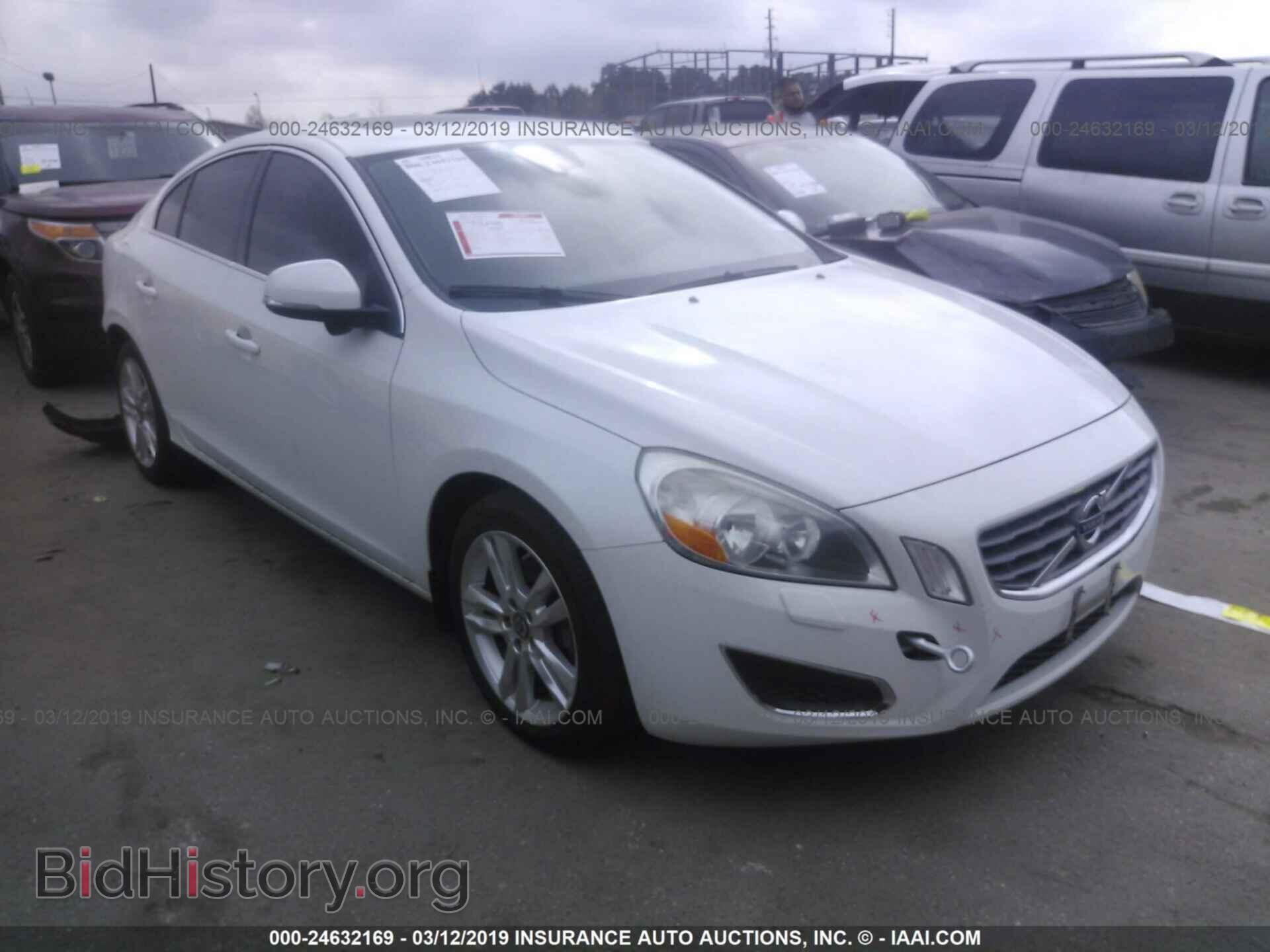 Photo YV1622FS4C2113574 - VOLVO S60 2012