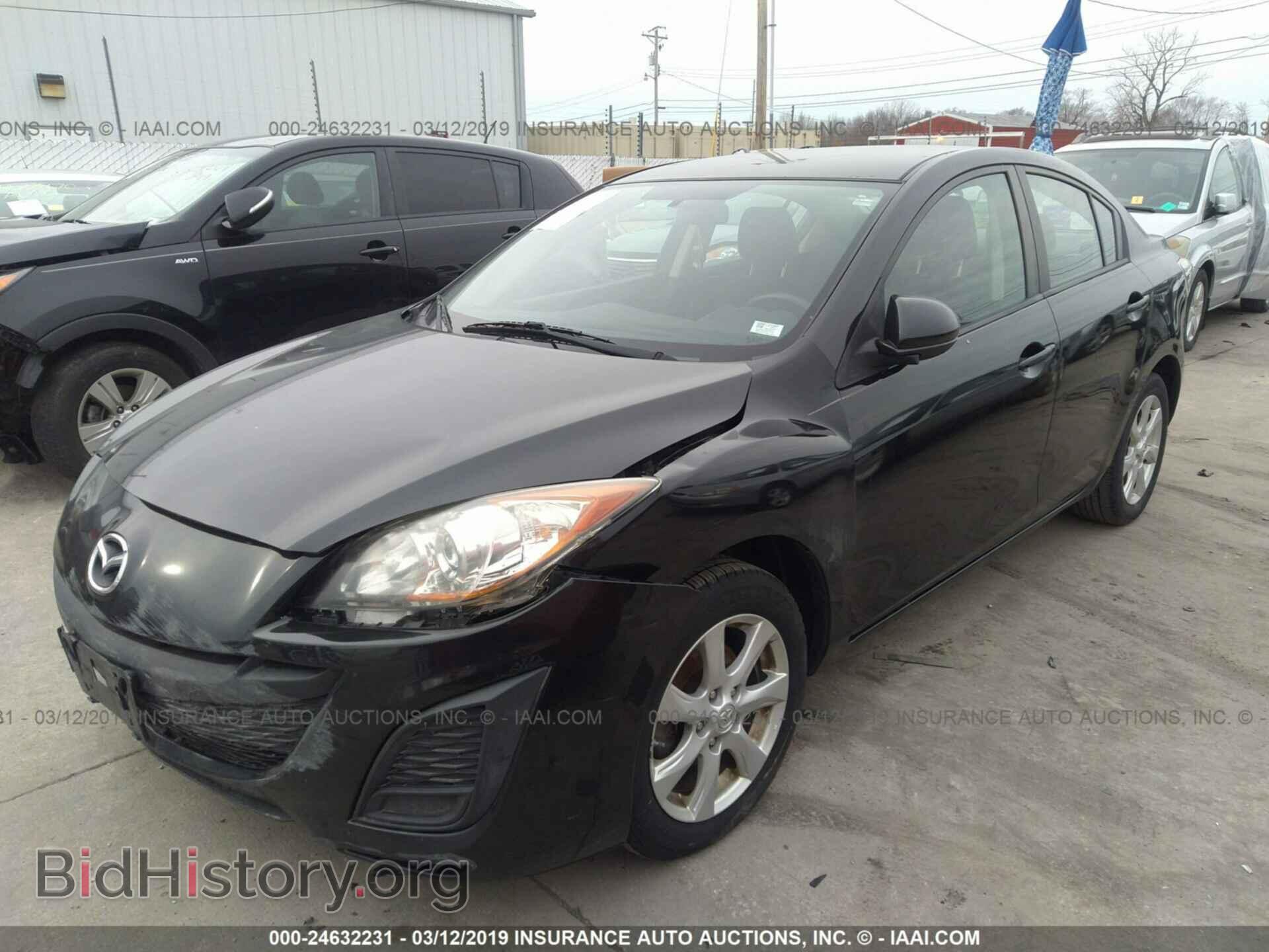 2011 MAZDA 3 - VIN: JM1BL1VF8B1469160 - Фото 2