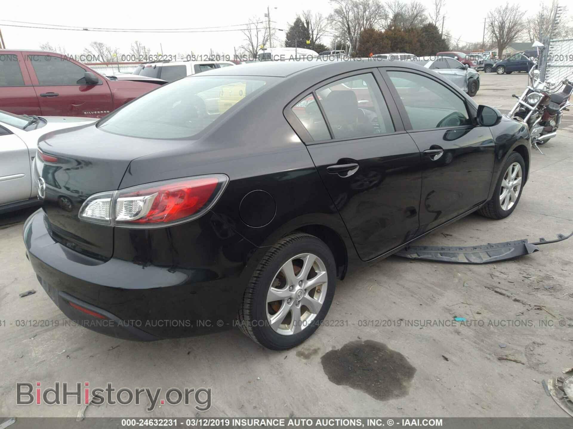2011 MAZDA 3 - VIN: JM1BL1VF8B1469160 - Фото 4
