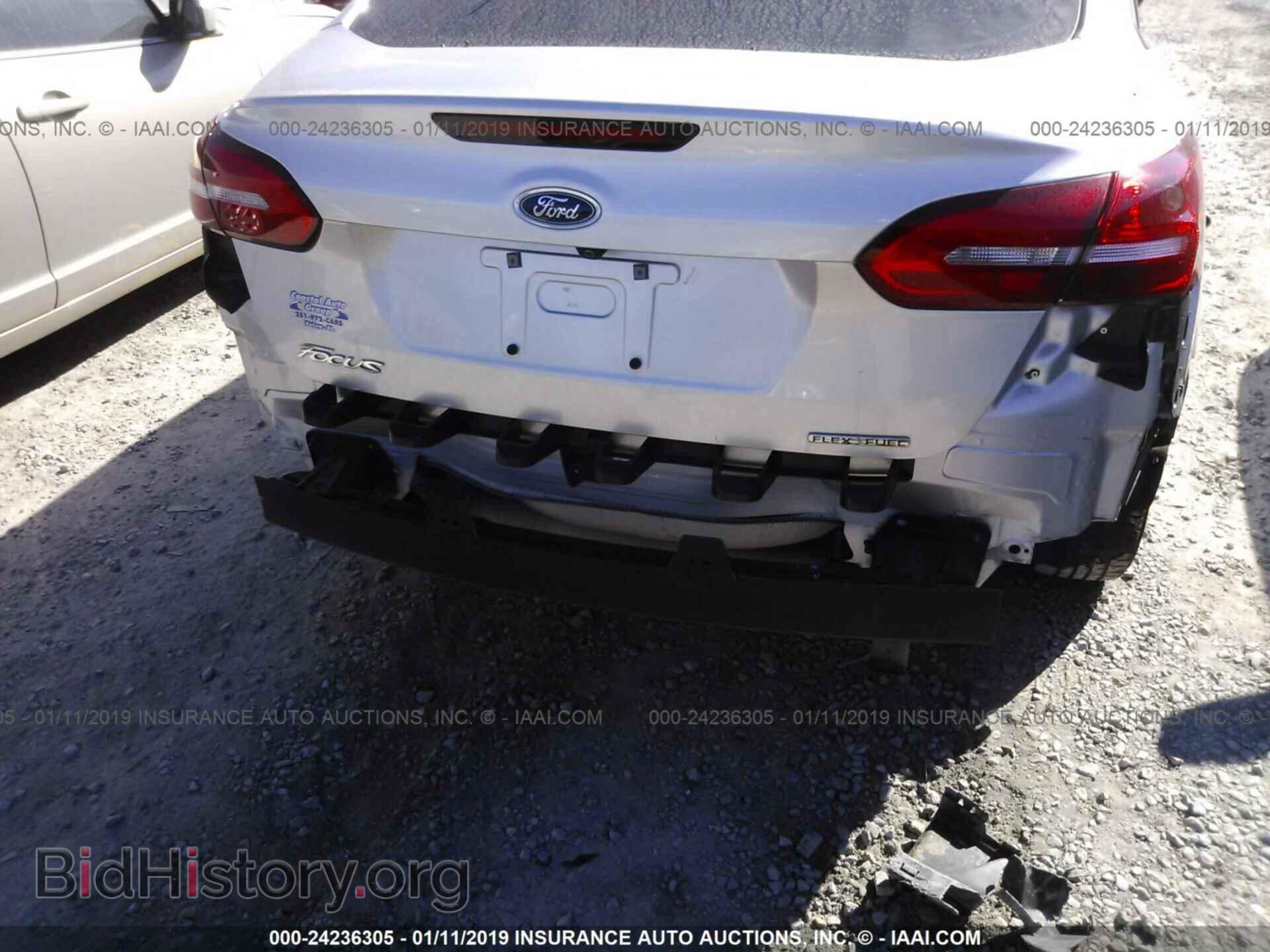 2016 Ford Focus - VIN: 1FADP3E23GL245284 - Фото 6