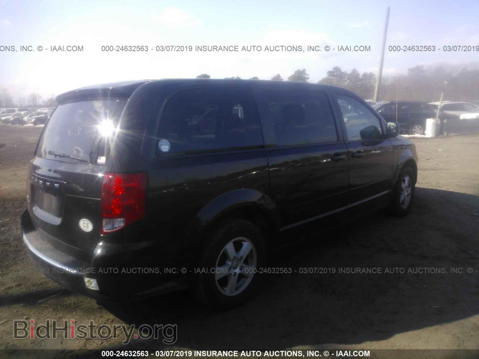 2011 DODGE GRAND CARAVAN - VIN: 2D4RN3DG1BR738385 - Photo 4